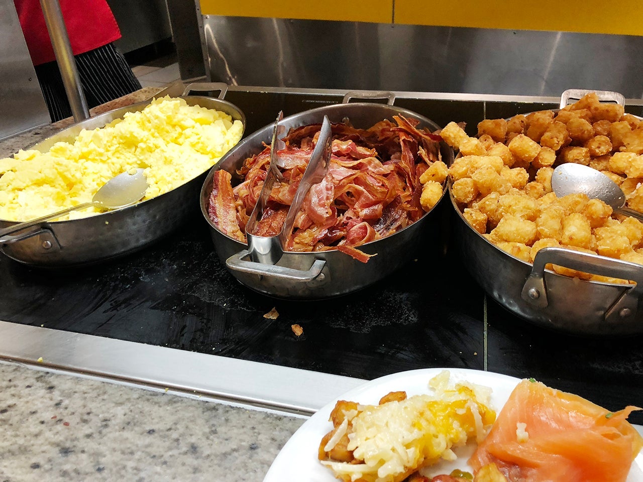 Breakfast buffet at Chef Mickeys