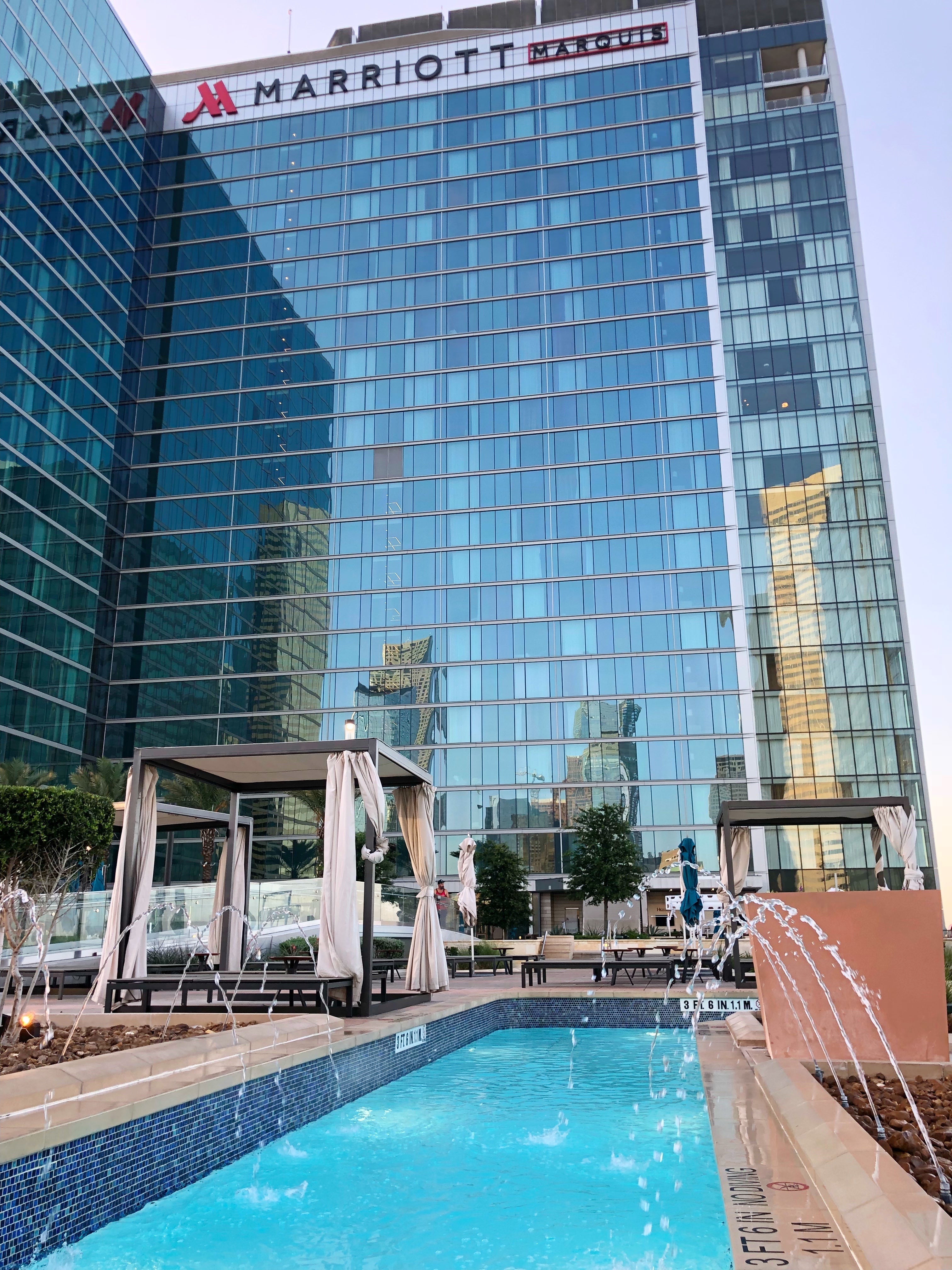 marriott marquis lazy river