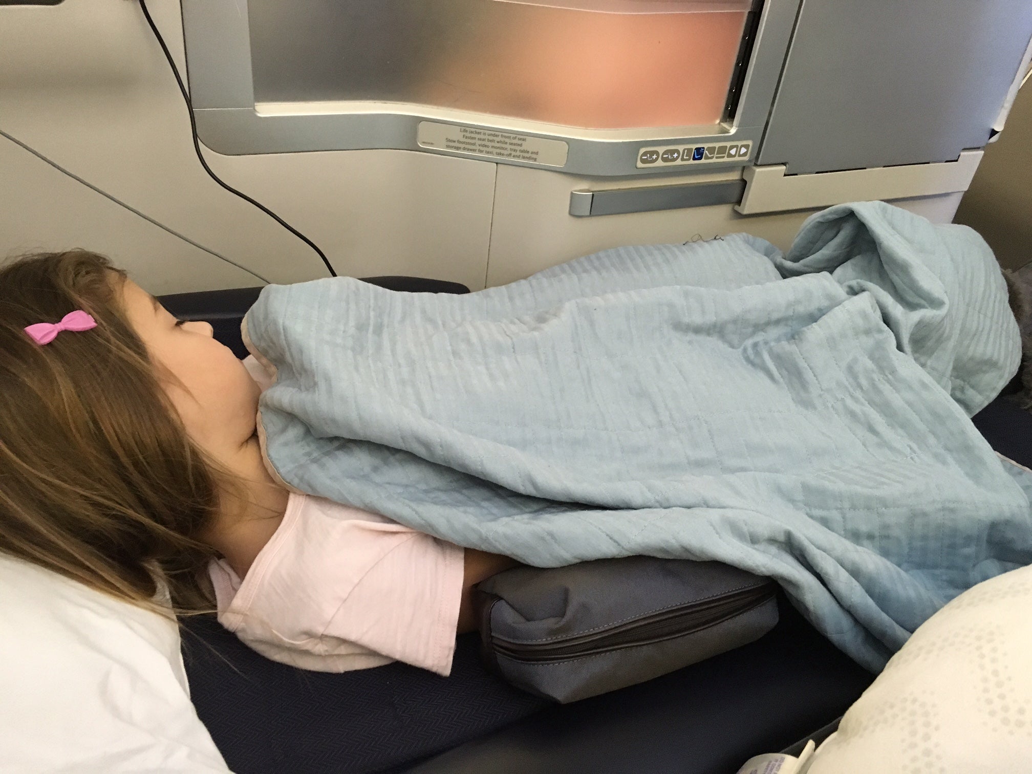 kids will sleep on long-haul flights