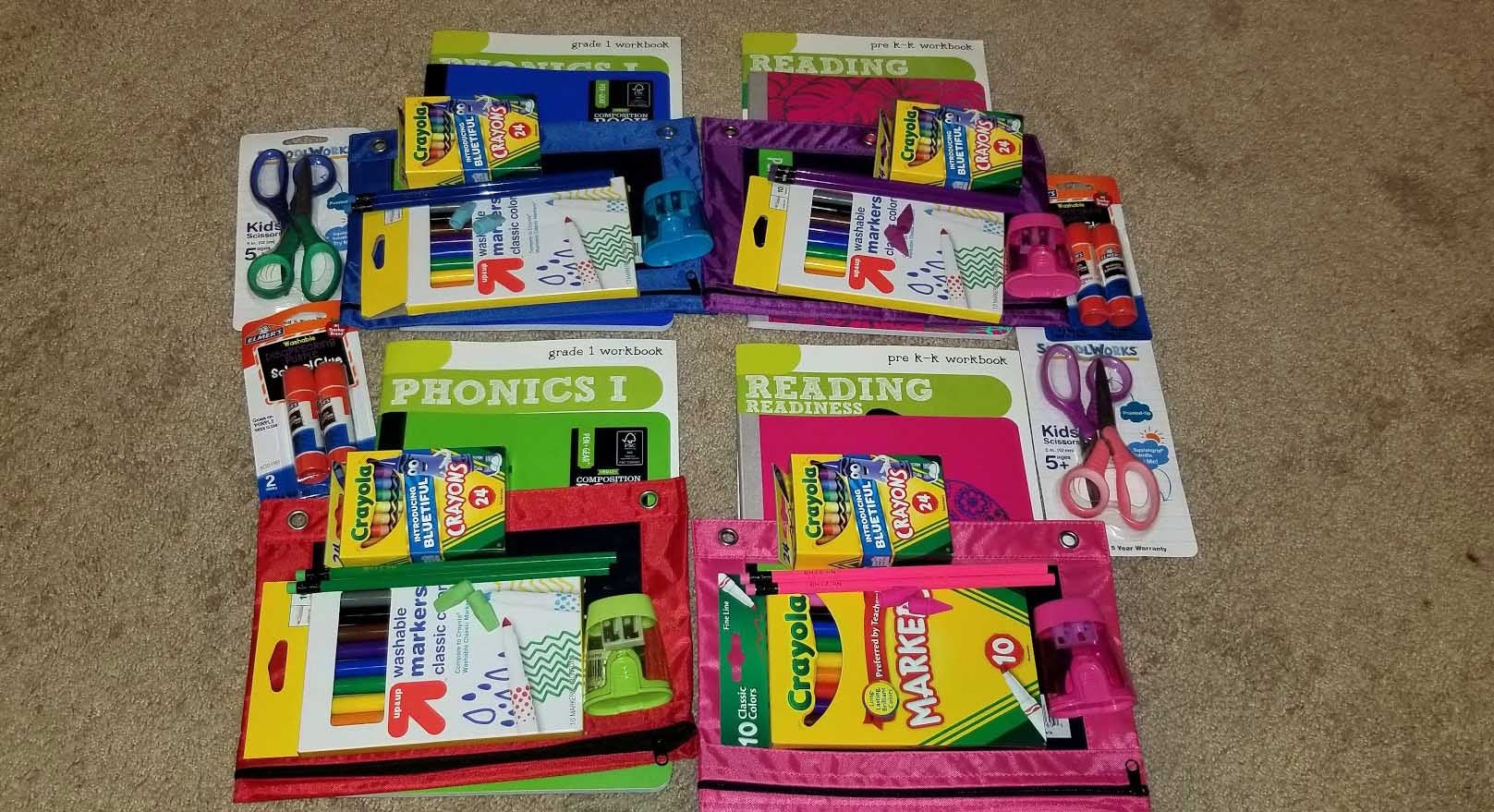 10 Ways To Keep Kids Entertained On Flights Without Tablets