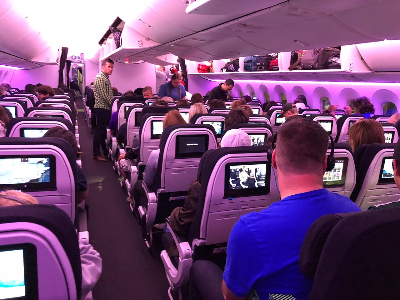 Air New Zealand 787 - Skycouch AKL-IAH_11