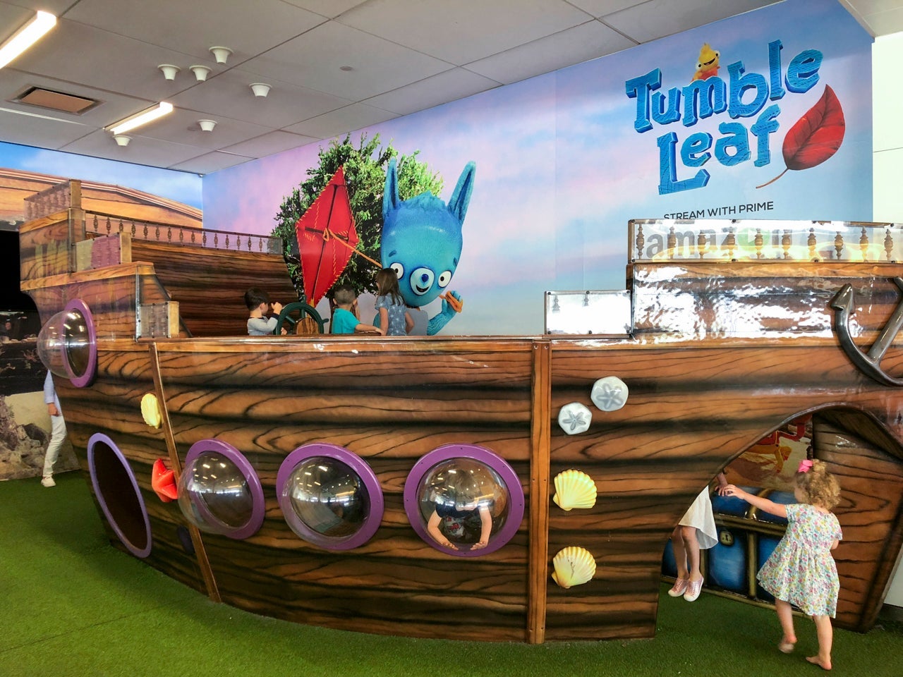 Play area at JFK's T5