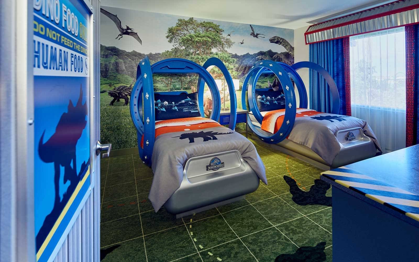 Universal Studios Loews Royal Pacific Jurassic Park Kid Suite (Photo courtesy of Loews Royal Pacific Resort)