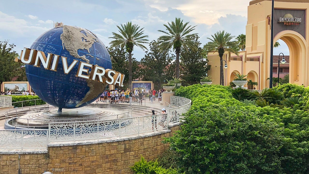 UniversalStudiosLoewsRoyalPacificHotelReview__14