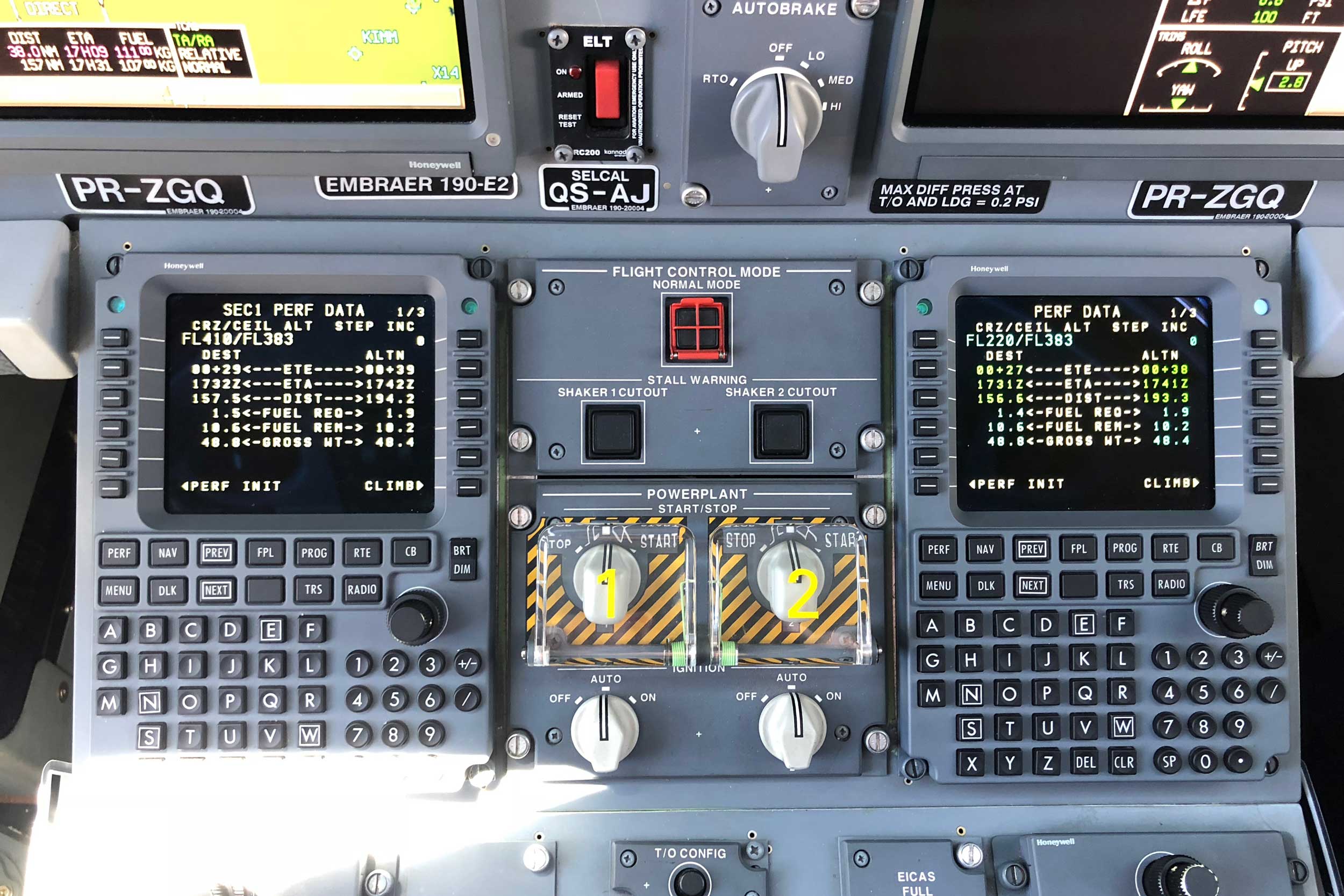 What if? Embraer's FMS allows pilots to figure out performance at different flight levels. Image via author.