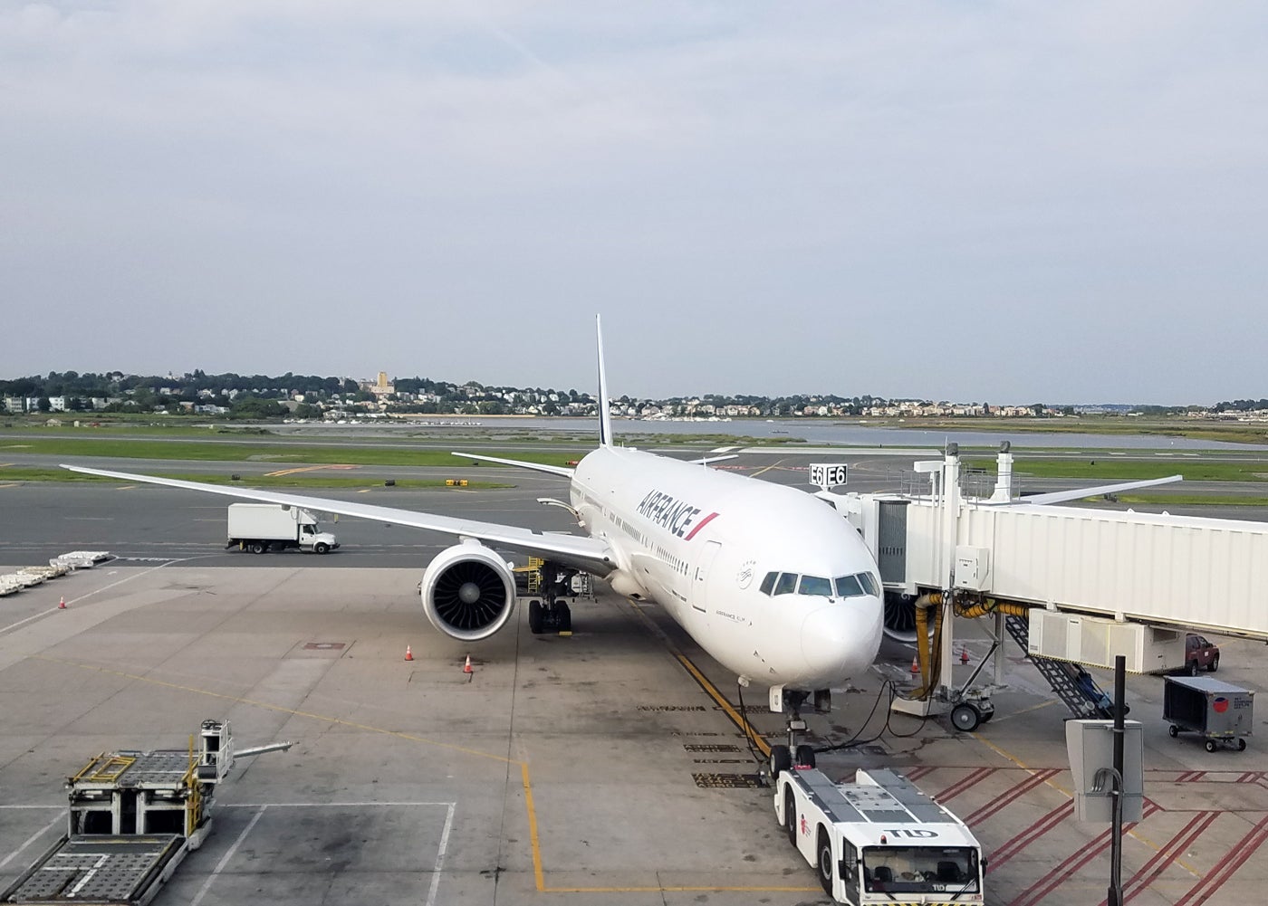 An Air France Boeing 777-300ER at Boston (Photo by Alberto Riva / The Points Guy)