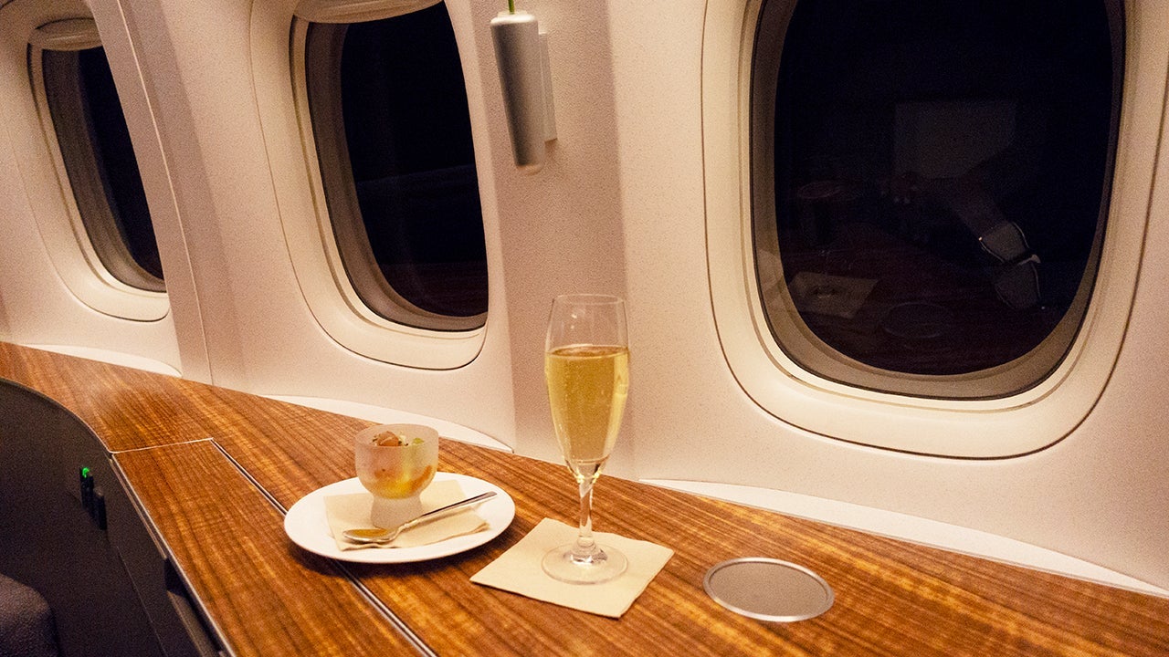 Cathay Pacific First Class (Photo by Samantha Rosen/TPG)