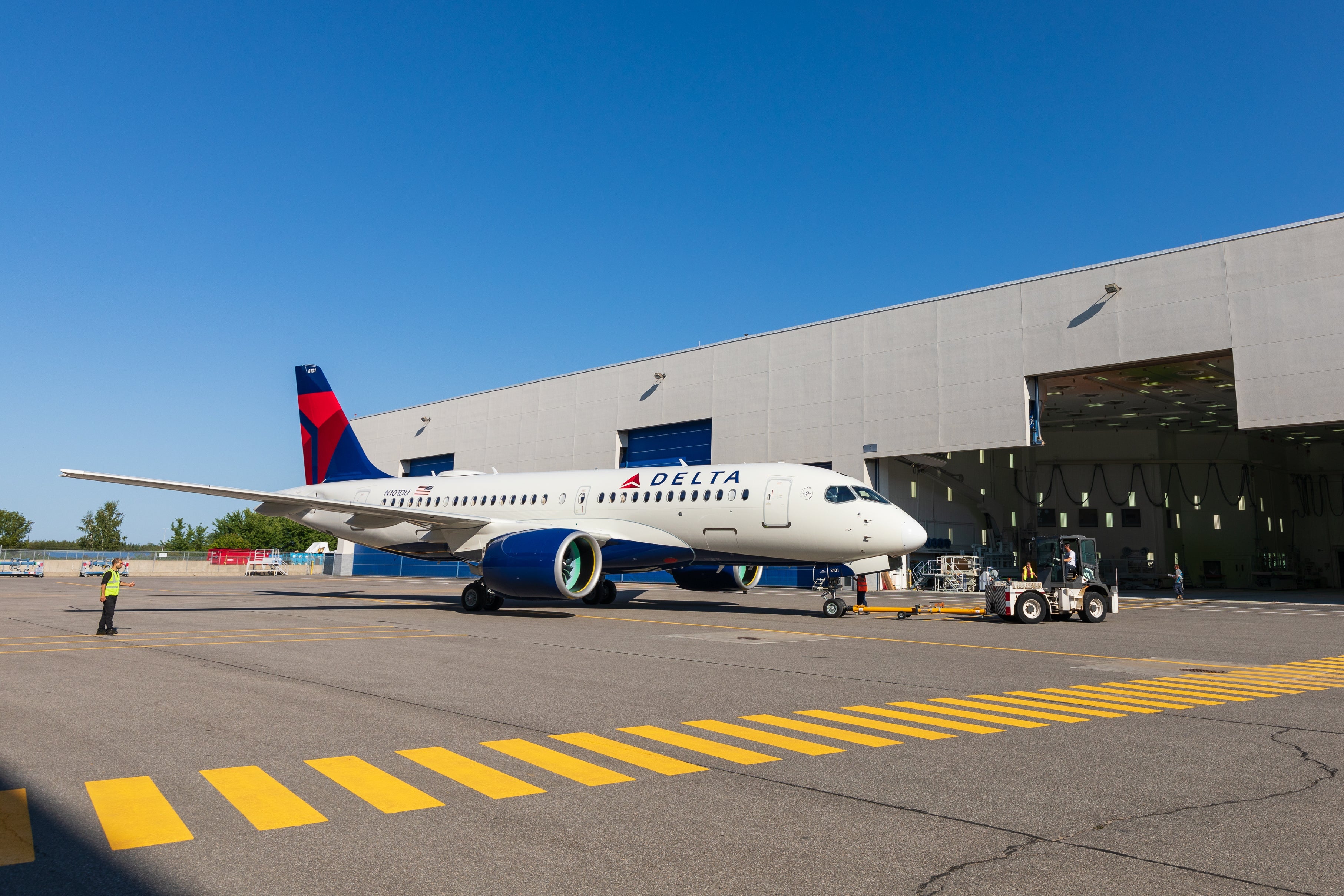 delta a220