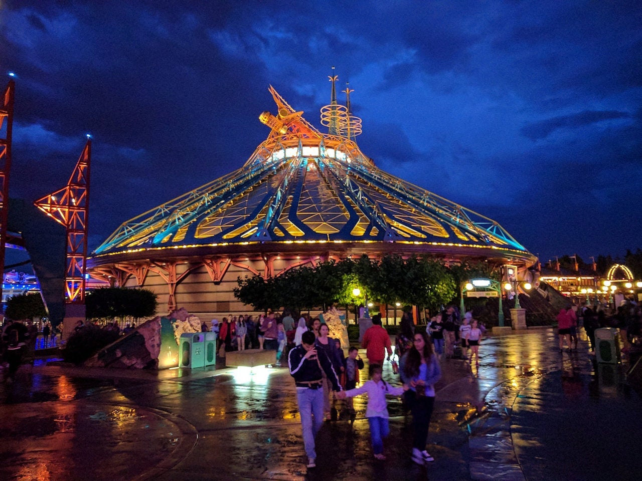 HyperSpace Mountain in Disney Paris. Photo by Henk-Jan van der Klis/Flickr
