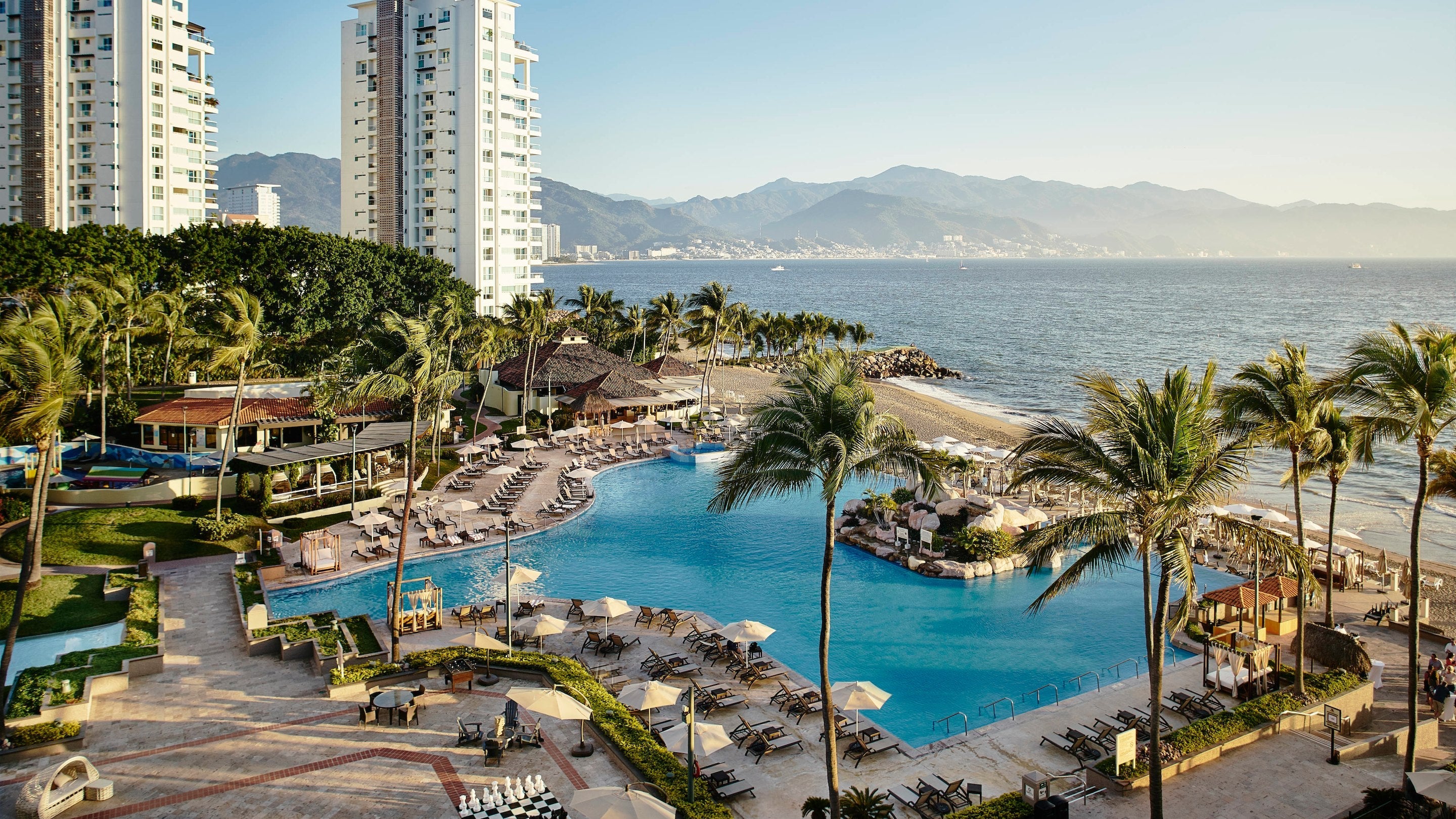 Marriott Puerto Vallarta (photo courtesy of hotel)