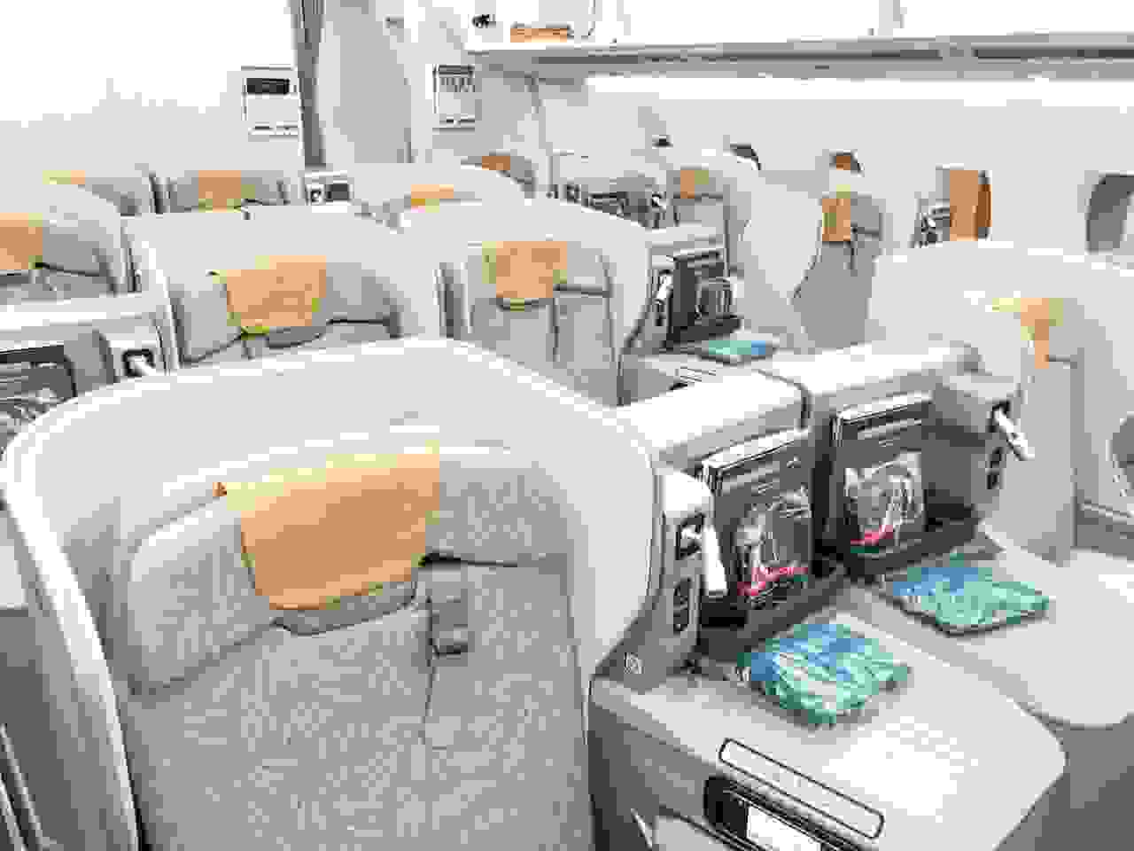 Asiana A350 business class cabin