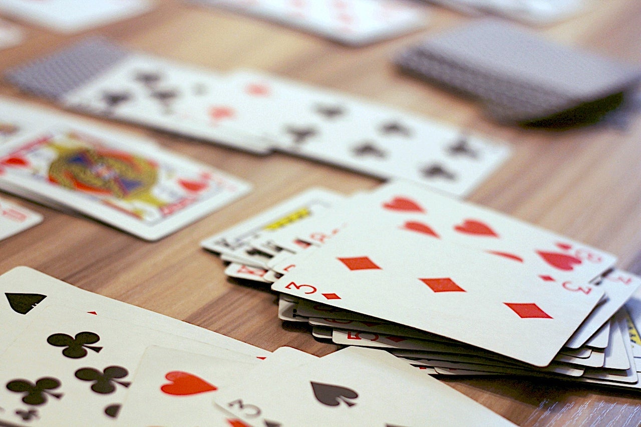 bring diversions to keep your kids busy