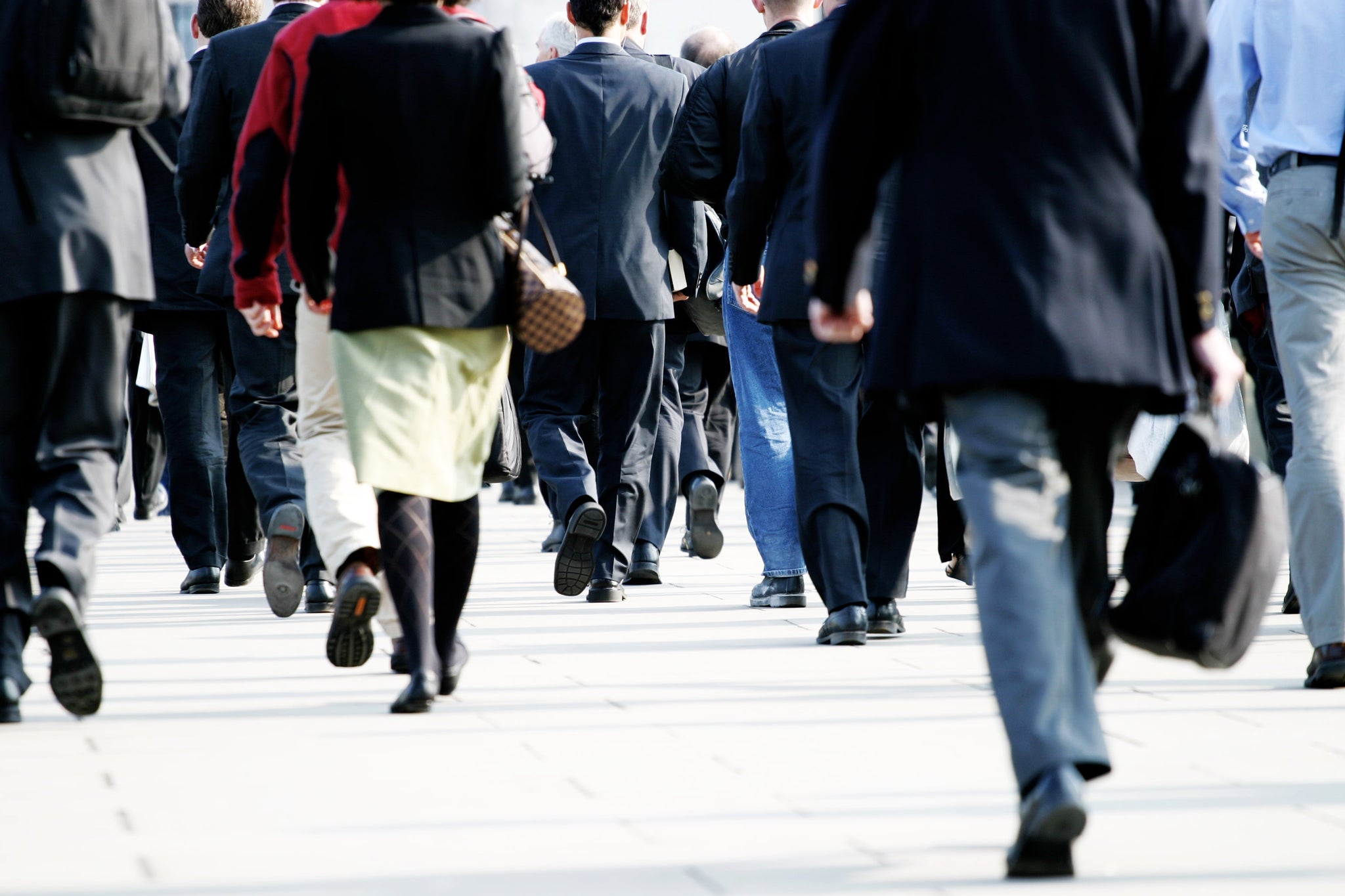 Travel Etiquette: How to Be Polite When Walking on a Sidewalk - The ...