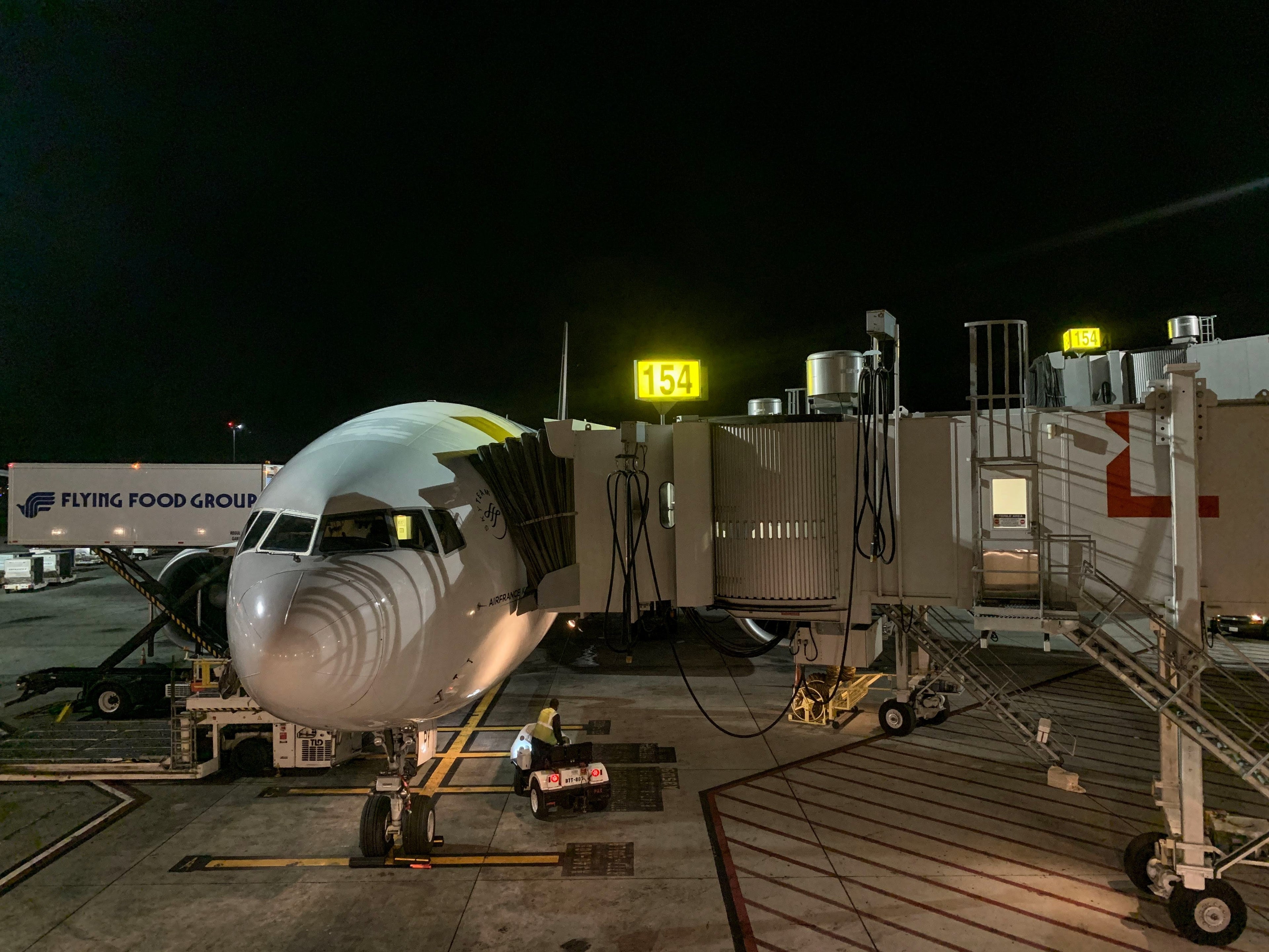 Air France Boeing 777-200 at LAX Gate 154