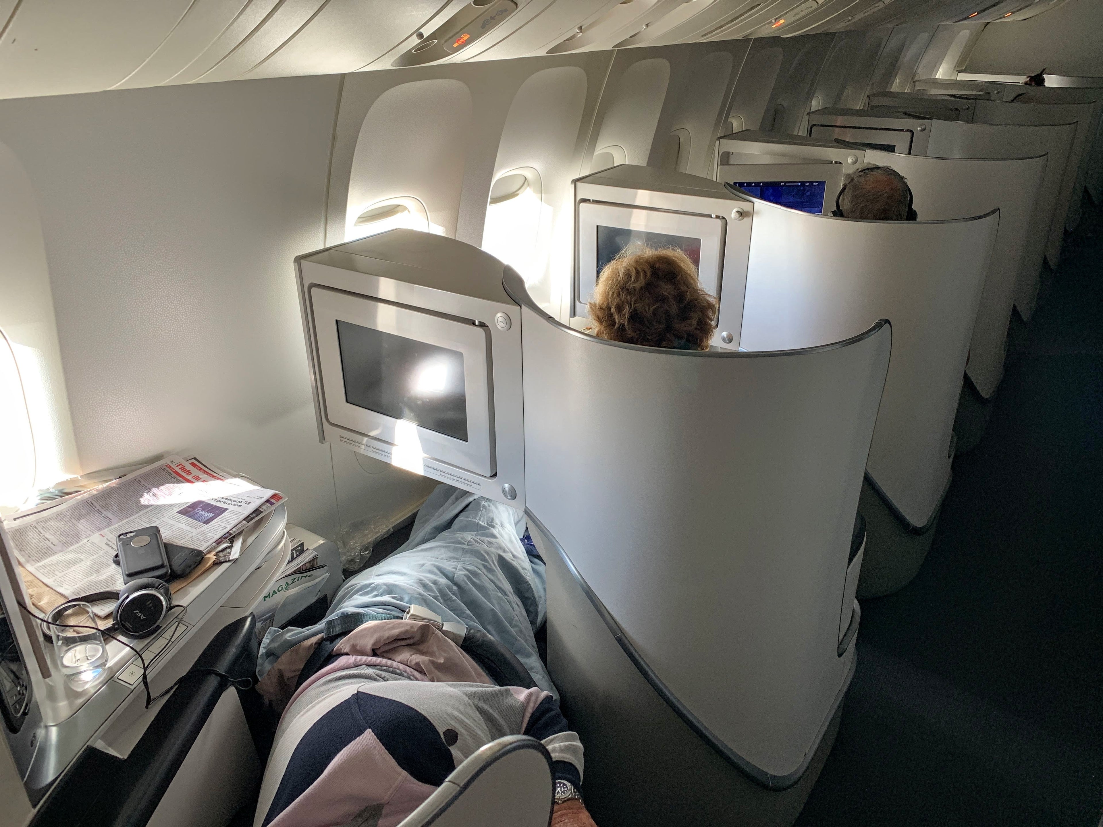 Air France Boeing 777 Business Class Seat lie-flat