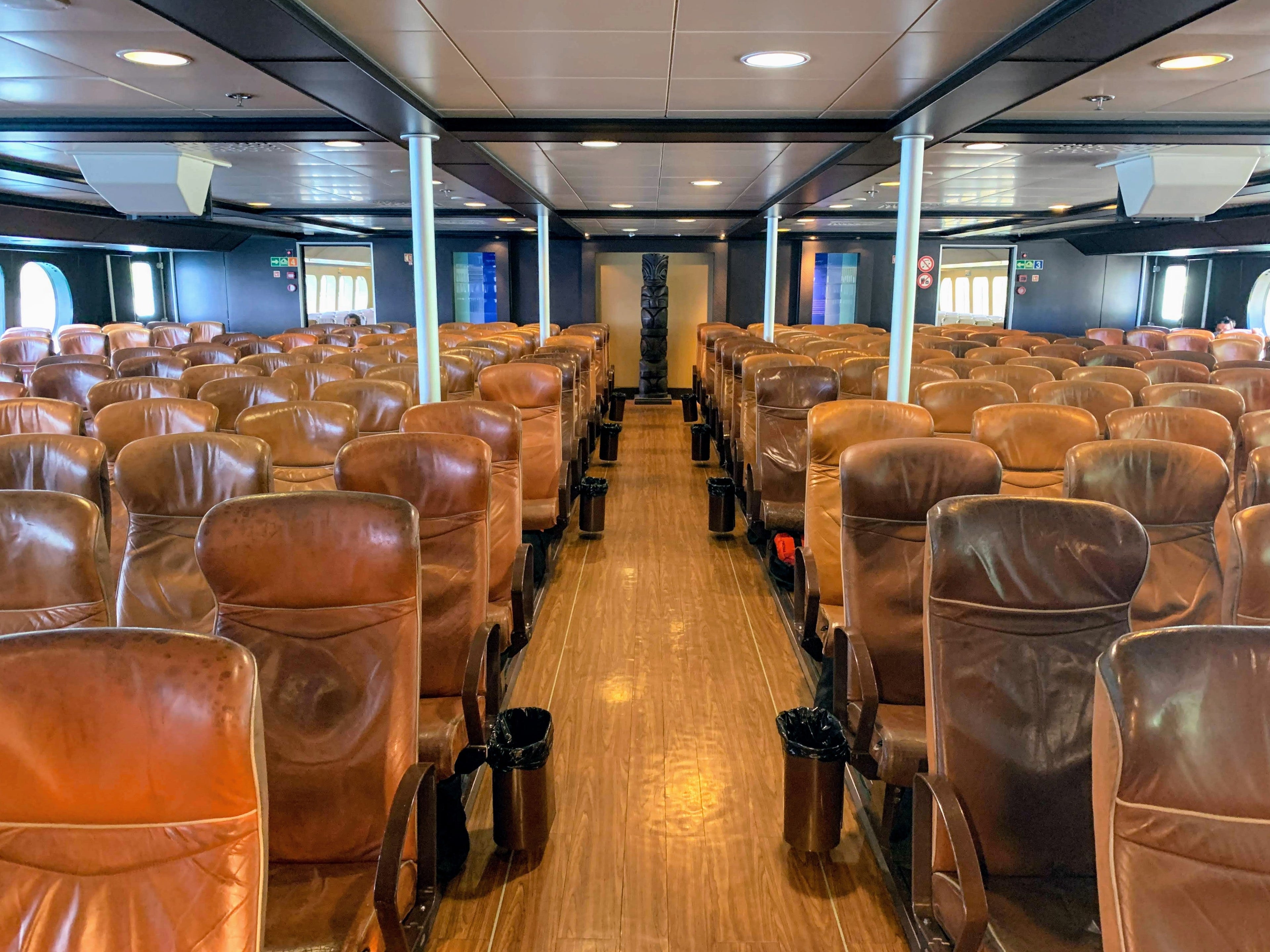 Moorea ferry