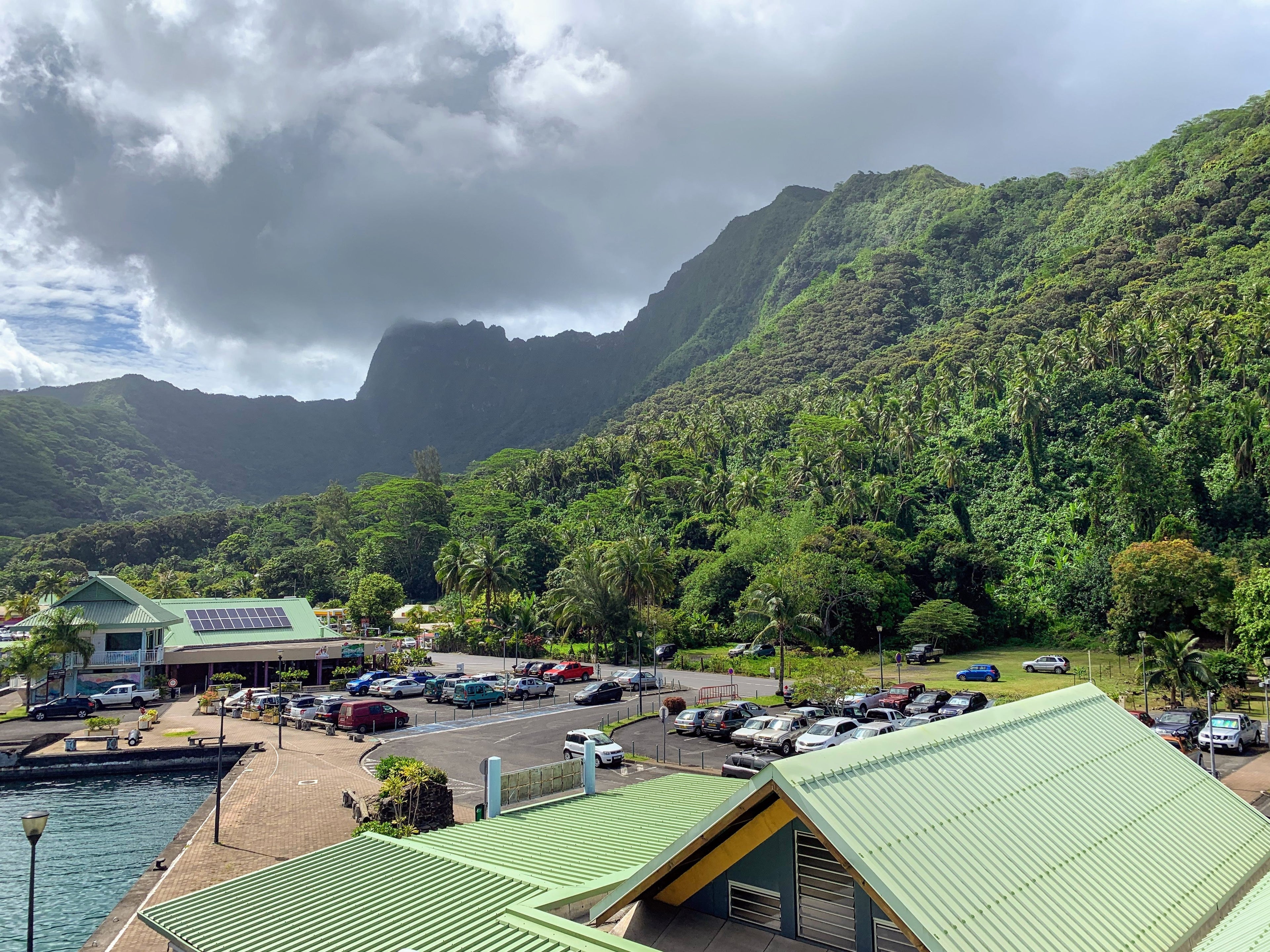 Moorea ferry
