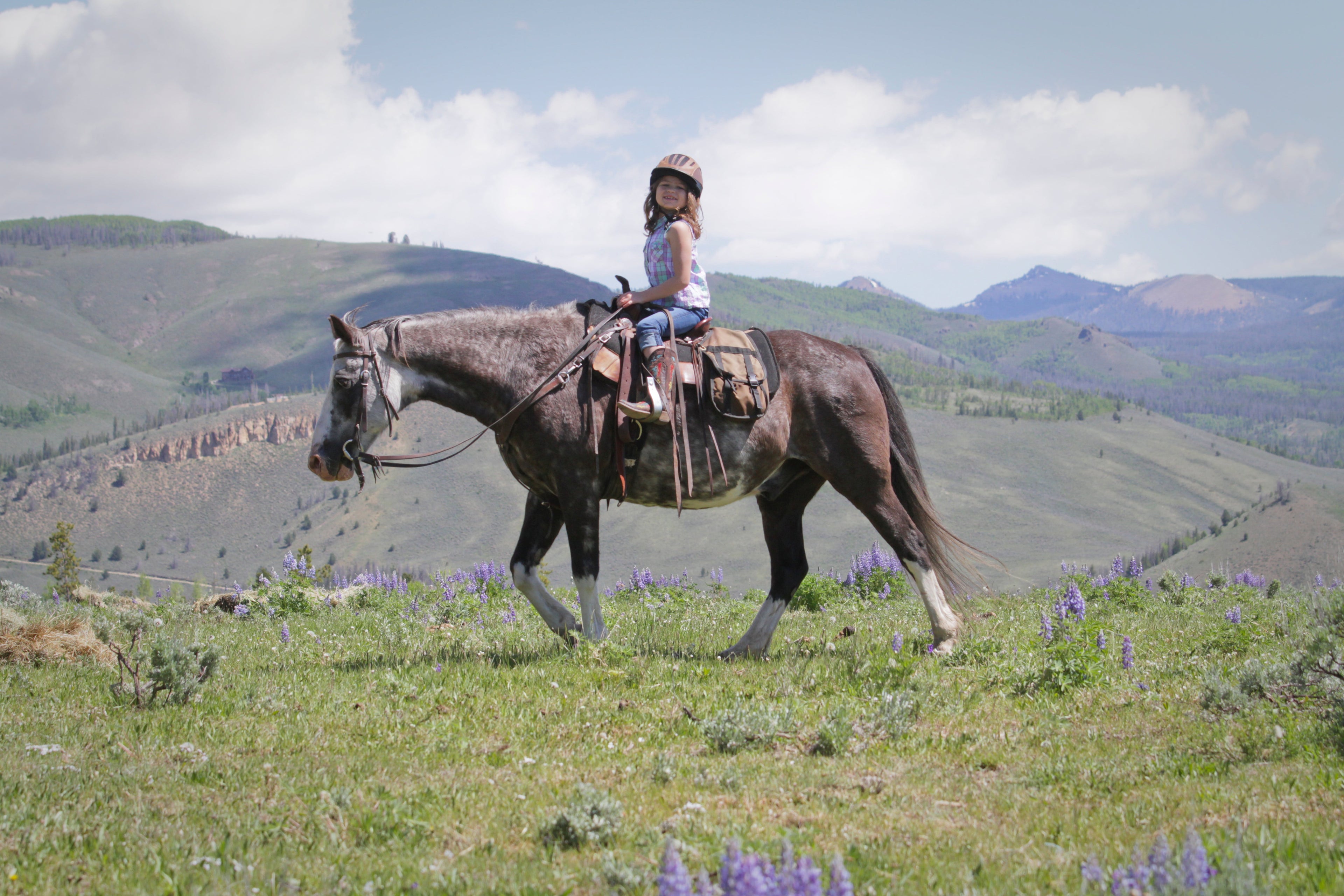 C Lazy U ranch Colorado horseback riding kids