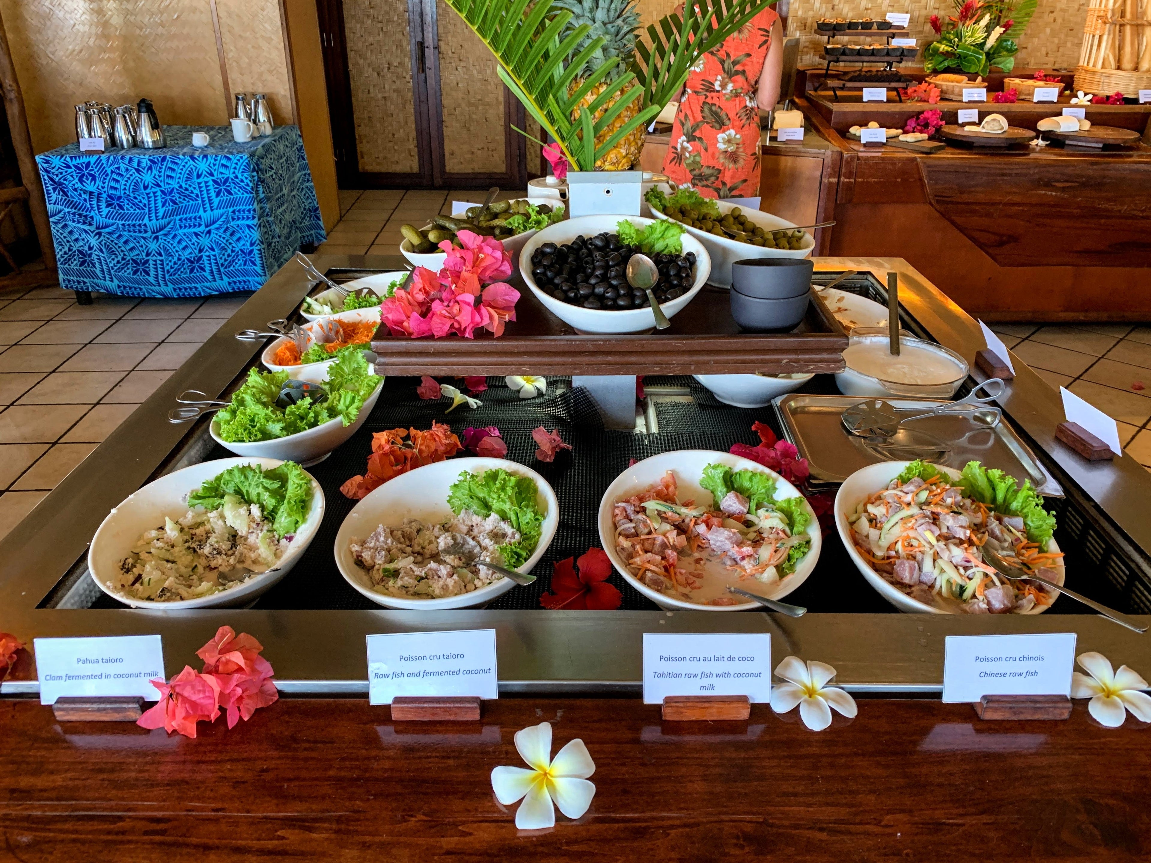 Hilton Moorea Lagoon Resort and Spa - arii vahine breakfast buffet poisson cru