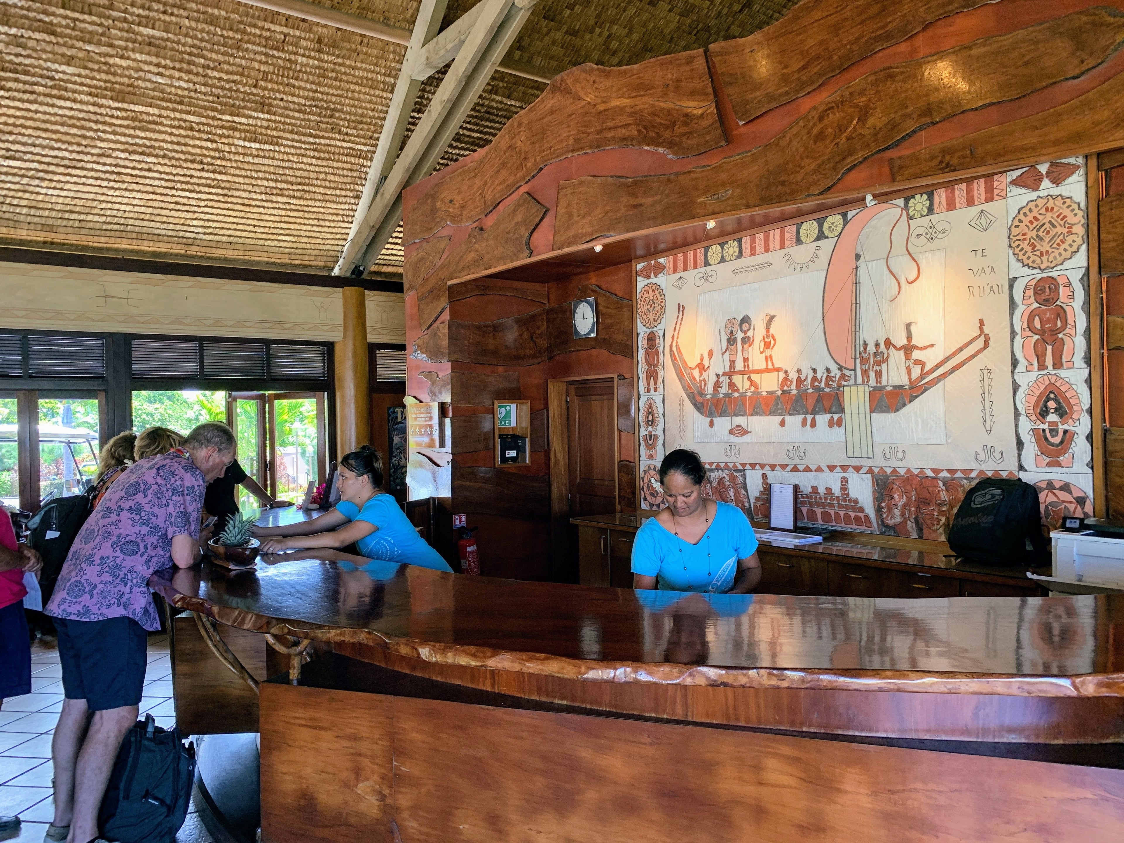 Hilton Moorea Lagoon Resort and Spa - check-in desk