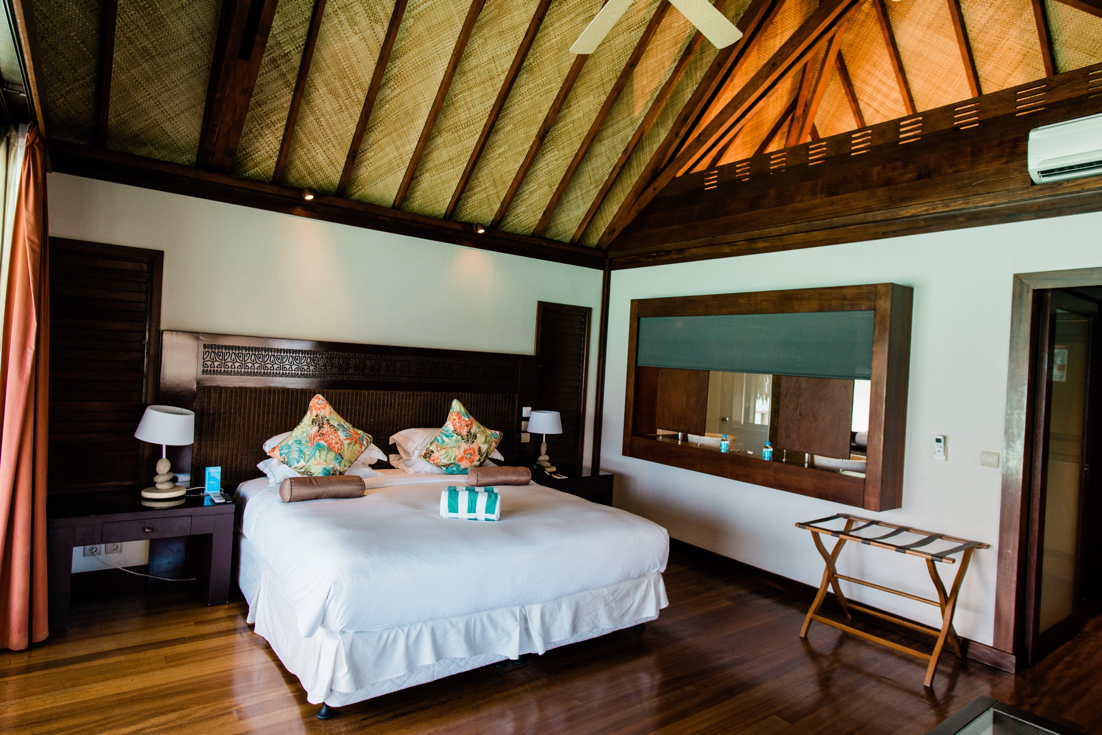 Hilton Moorea Lagoon Resort and Spa - overwater bungalow bedroom