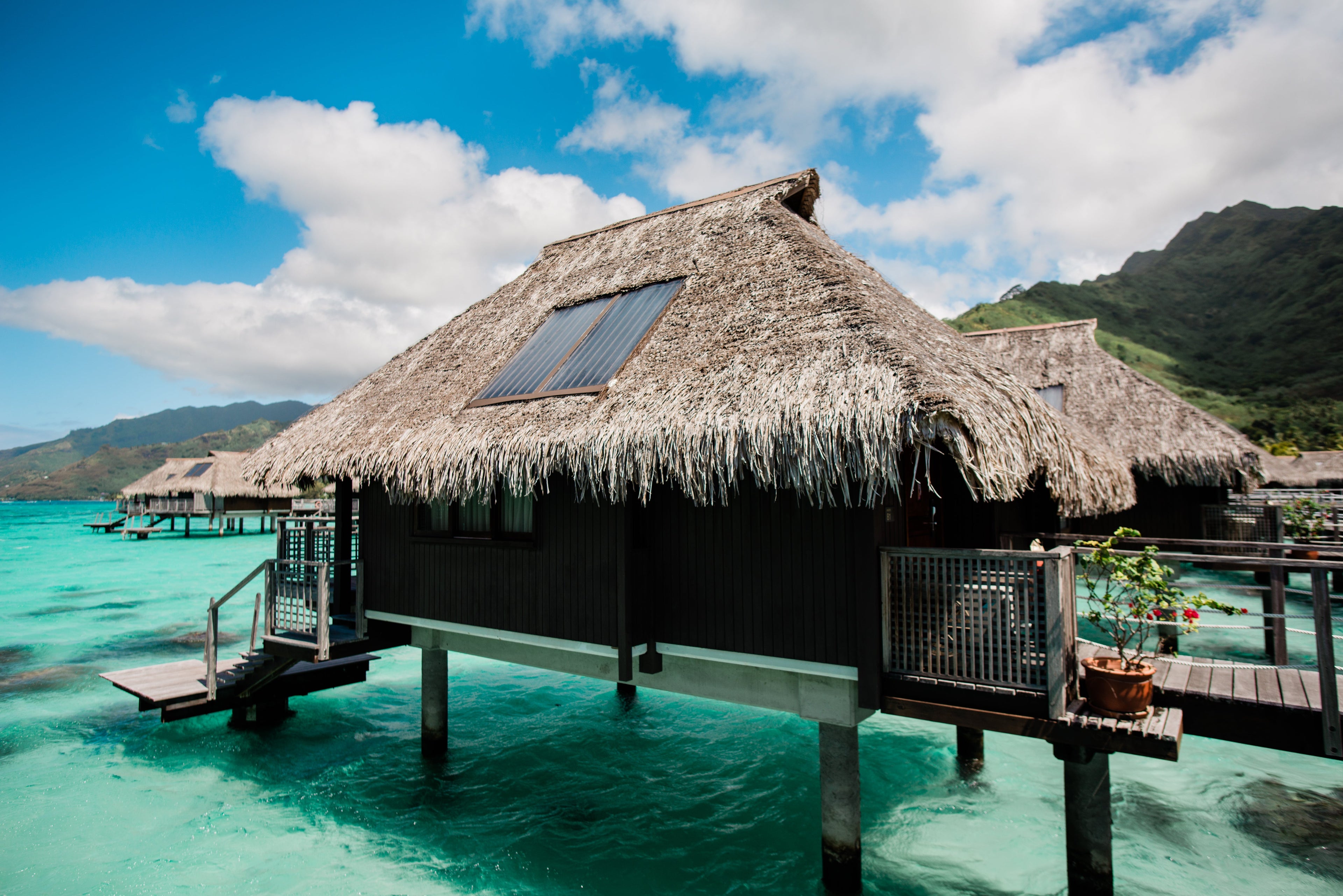 Hilton Moorea Lagoon Resort and Spa - overwater bungalow exterior