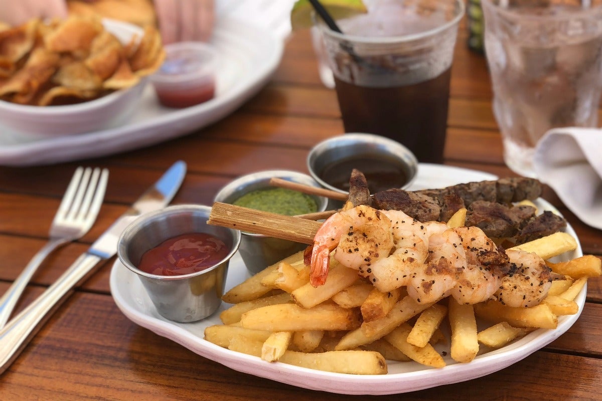 Mauna Kea Beach Hotel - Hau Tree Lunch