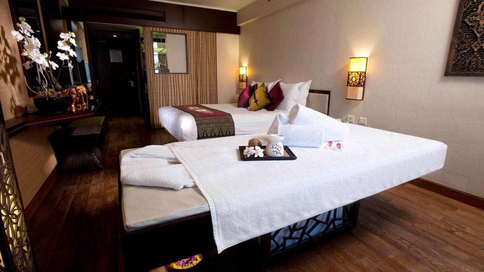 OM Spa at Hong Kong International Airport, Regal Airport Hotel