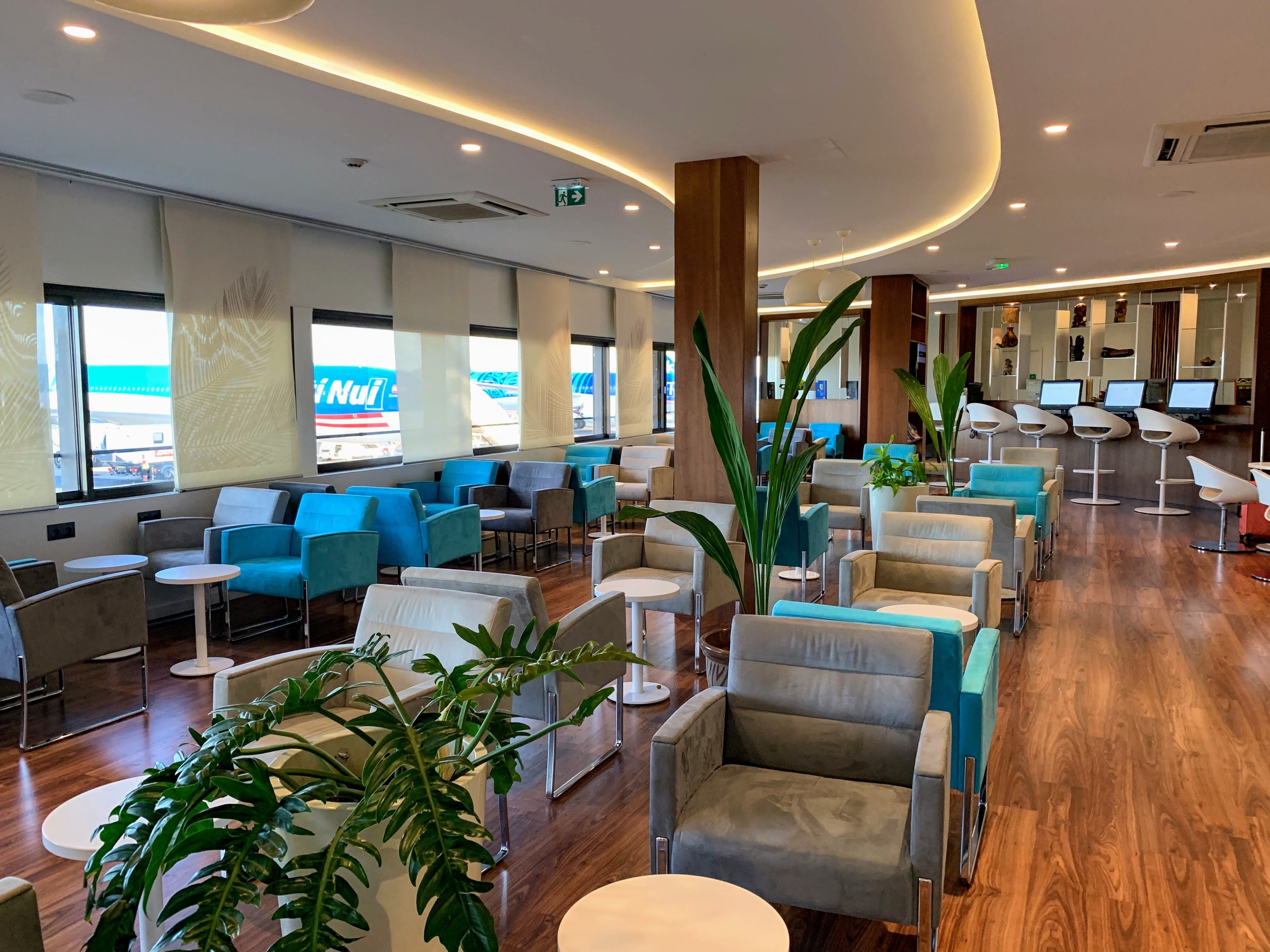 PPT Salon Lounge in Tahiti - interior side