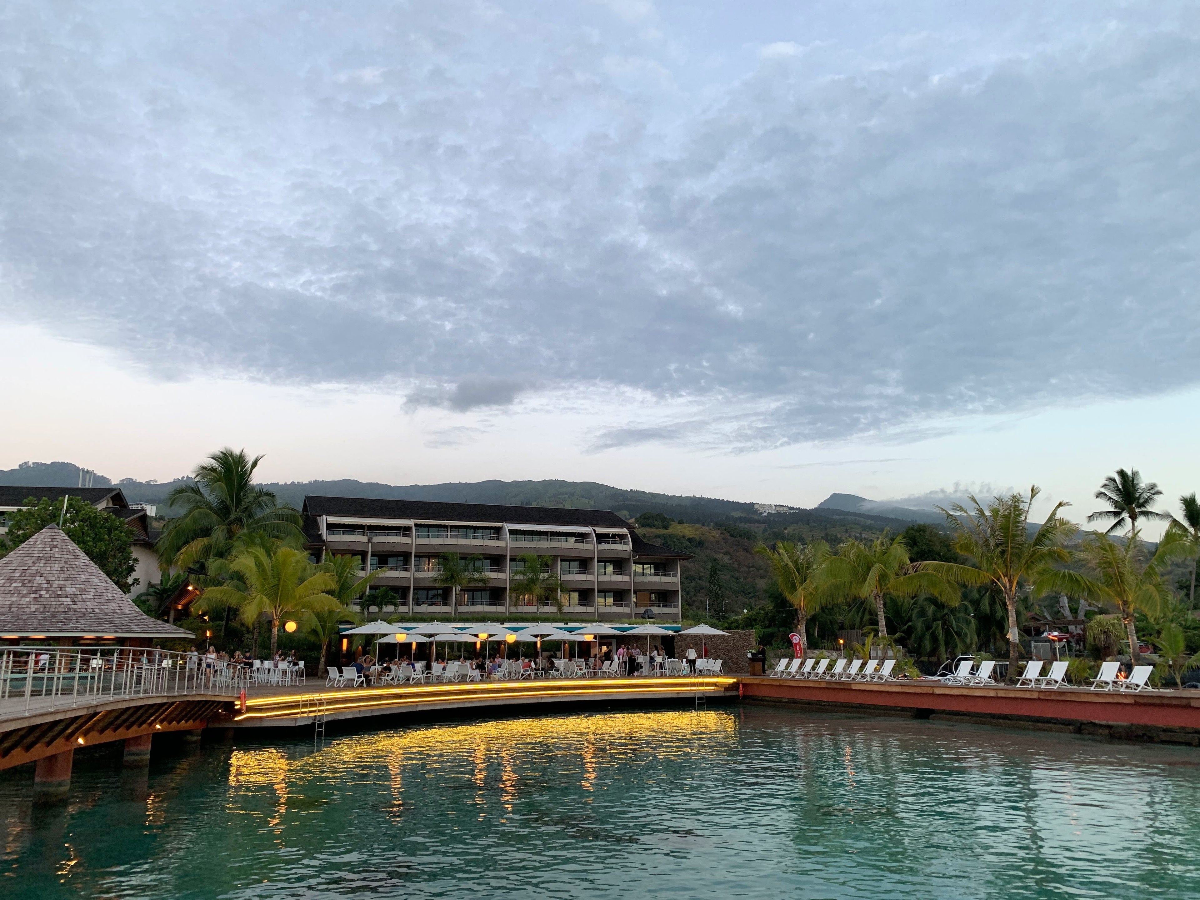 manava suite tahiti