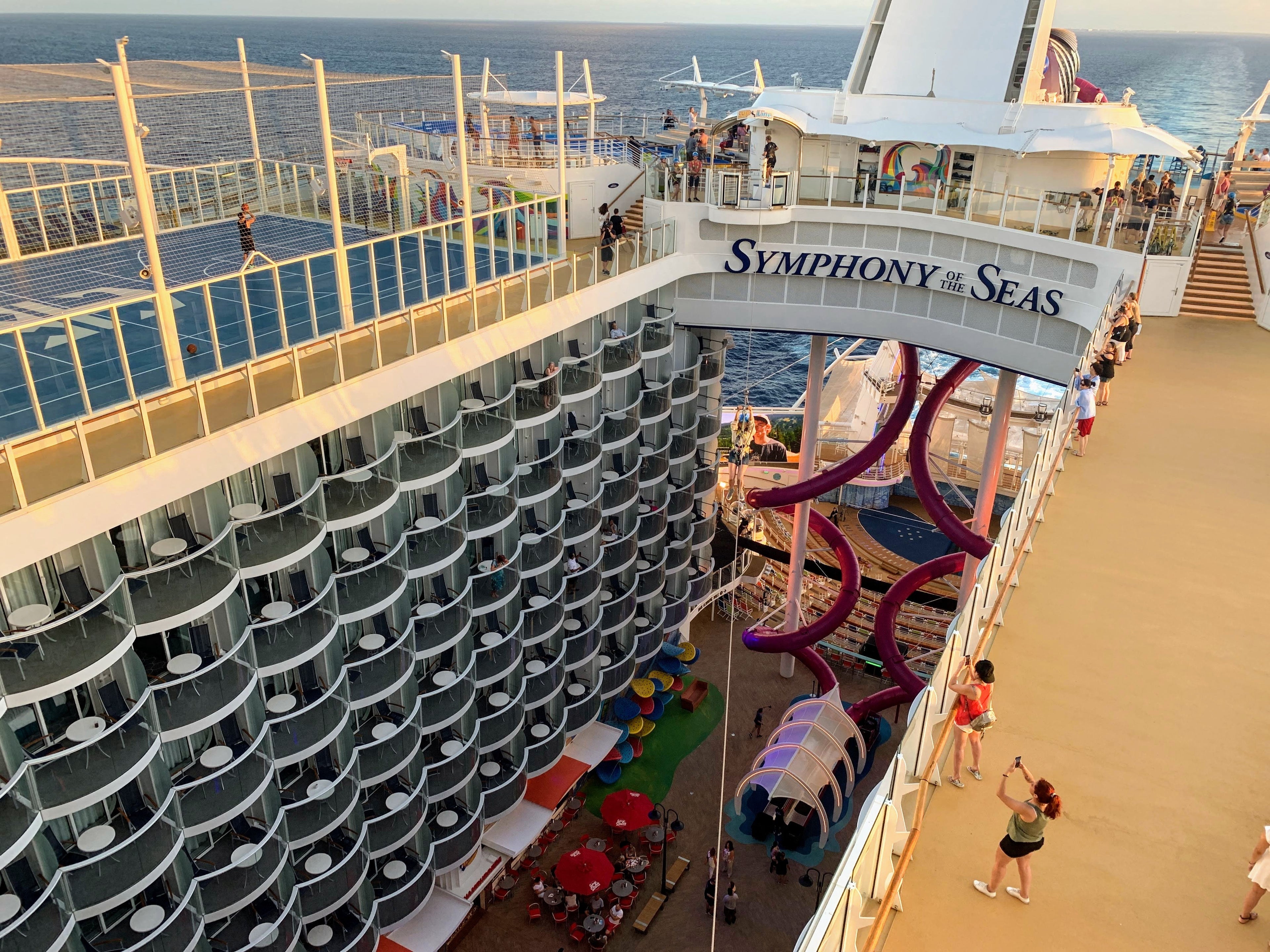Royal Caribbean Symphony of the Seas - Zipline