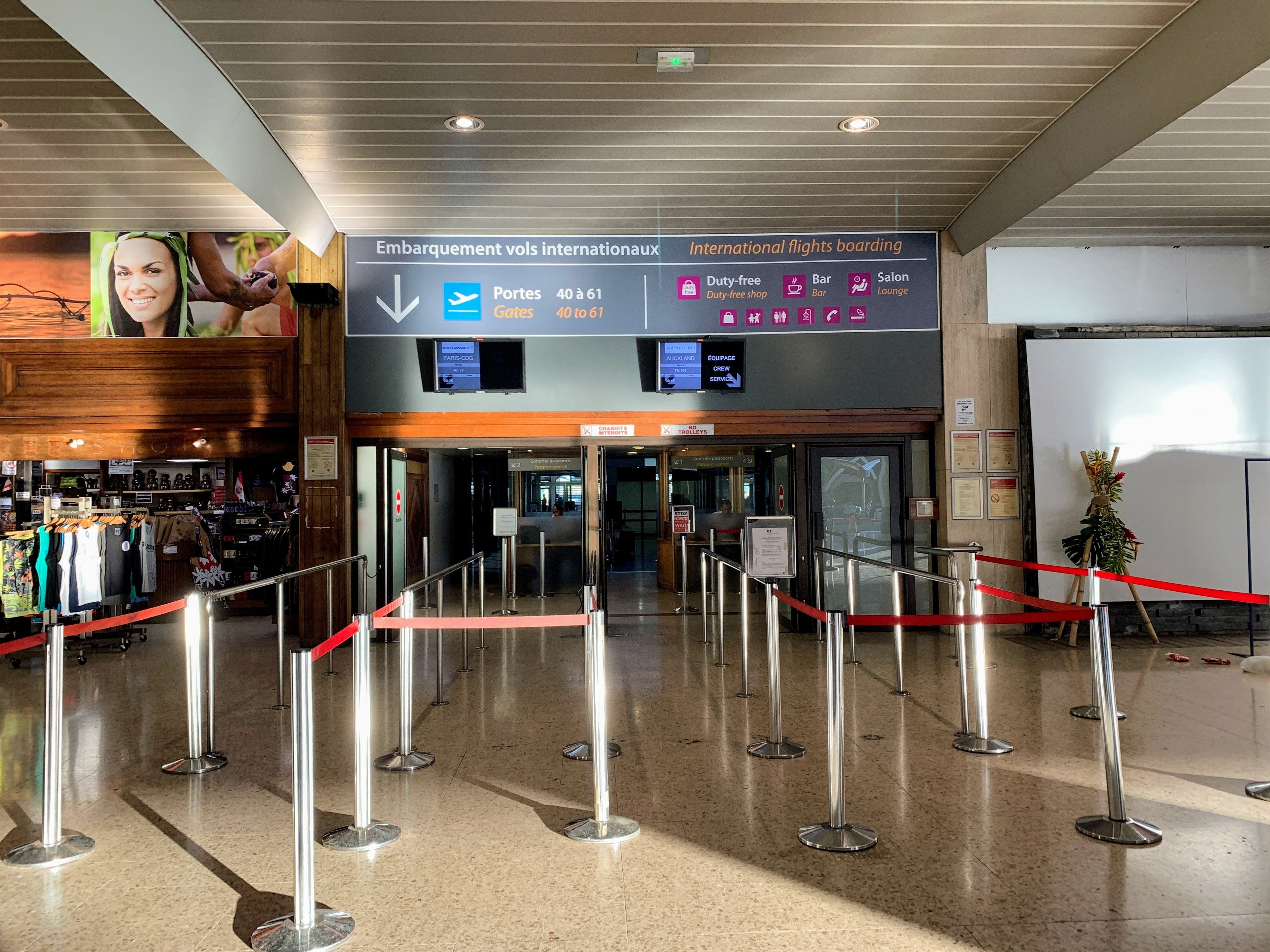 Tahiti PPT Security Line Papeete