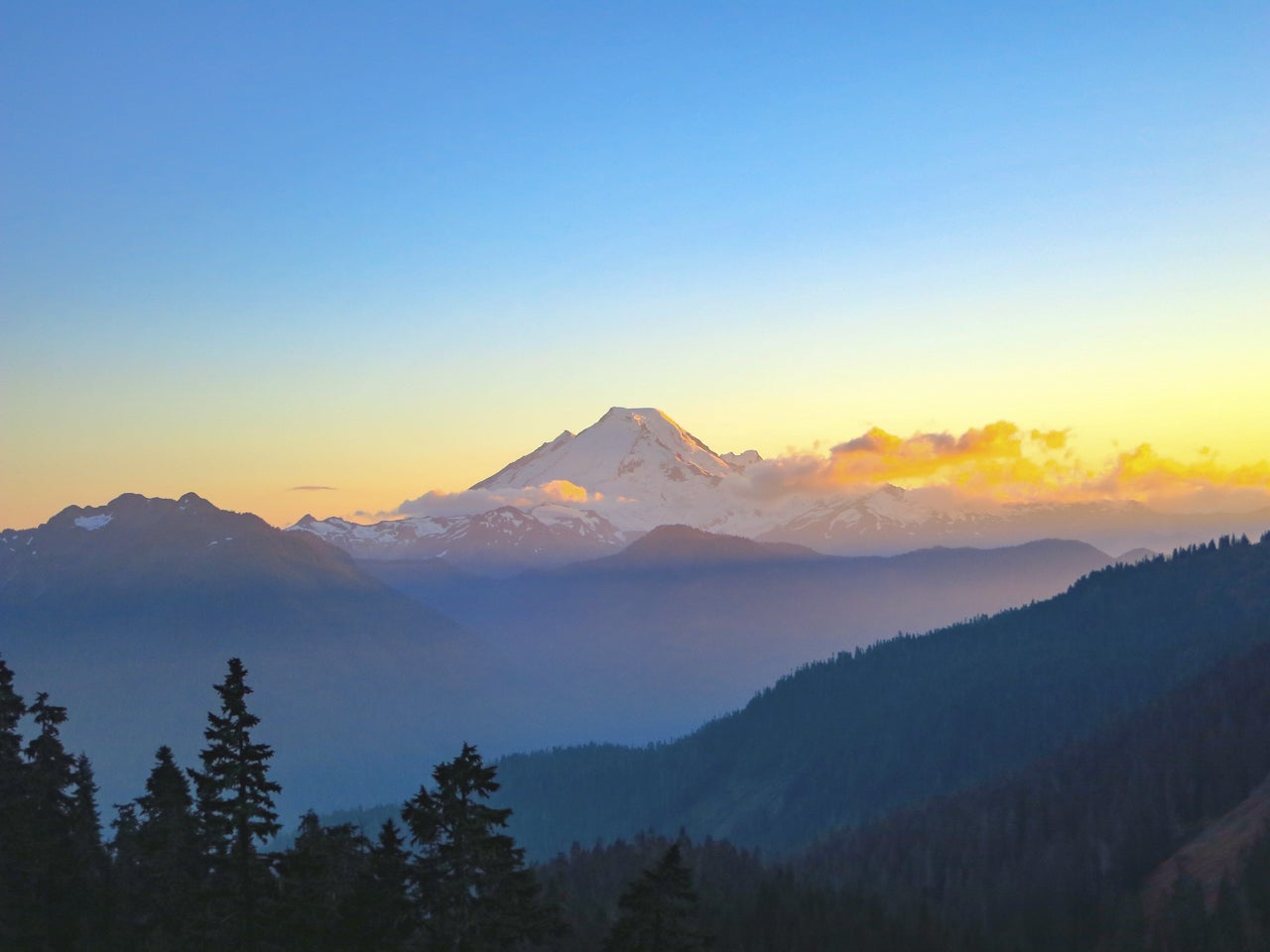 Mount Baker, WA. (Photo via Shutterstock)