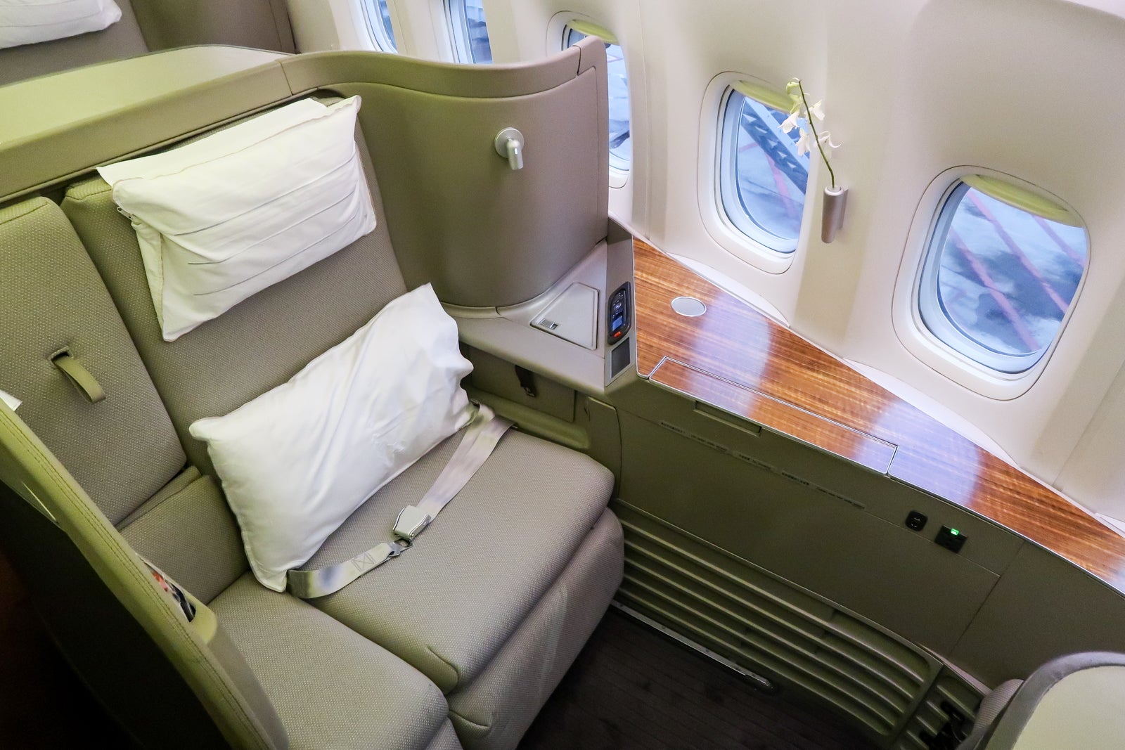 Cathay Pacific first class seat