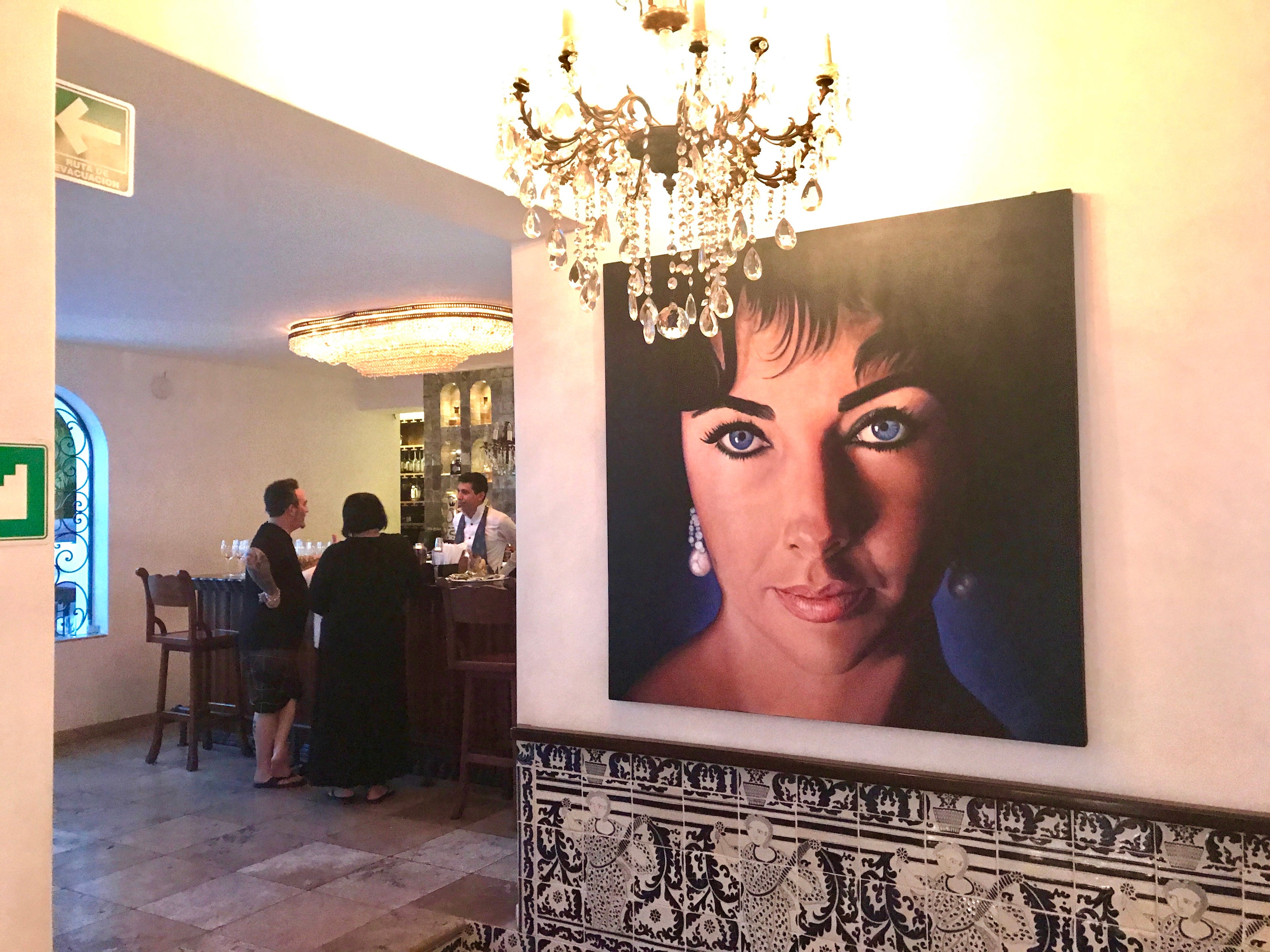 Elizabeth Taylor at Casa Kimberly Iguana Restaurant Puerto Vallarta