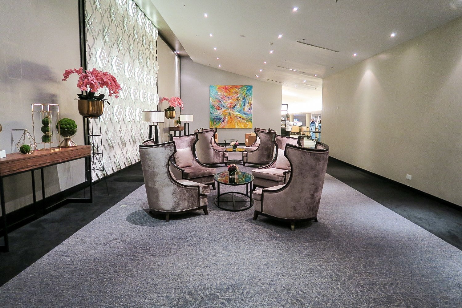 Malaysia Airlines Kuala Lumpur first class lounge