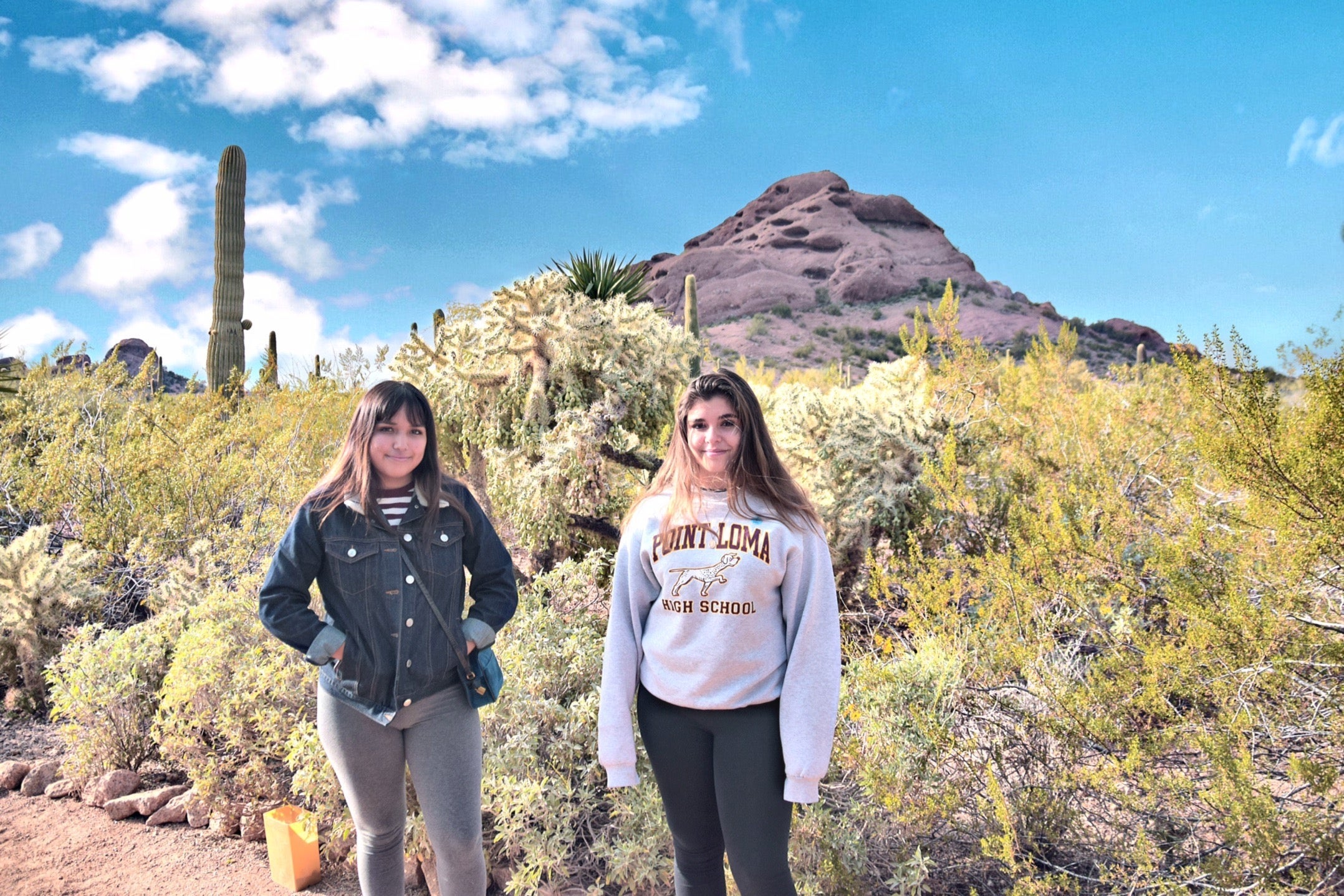 girls at Desert Botanical Garden Phoenix