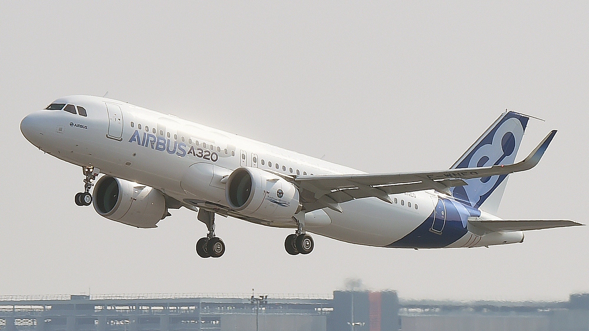 FRANCE-EU-AEROSPACE-BUSINESS-AIRBUS