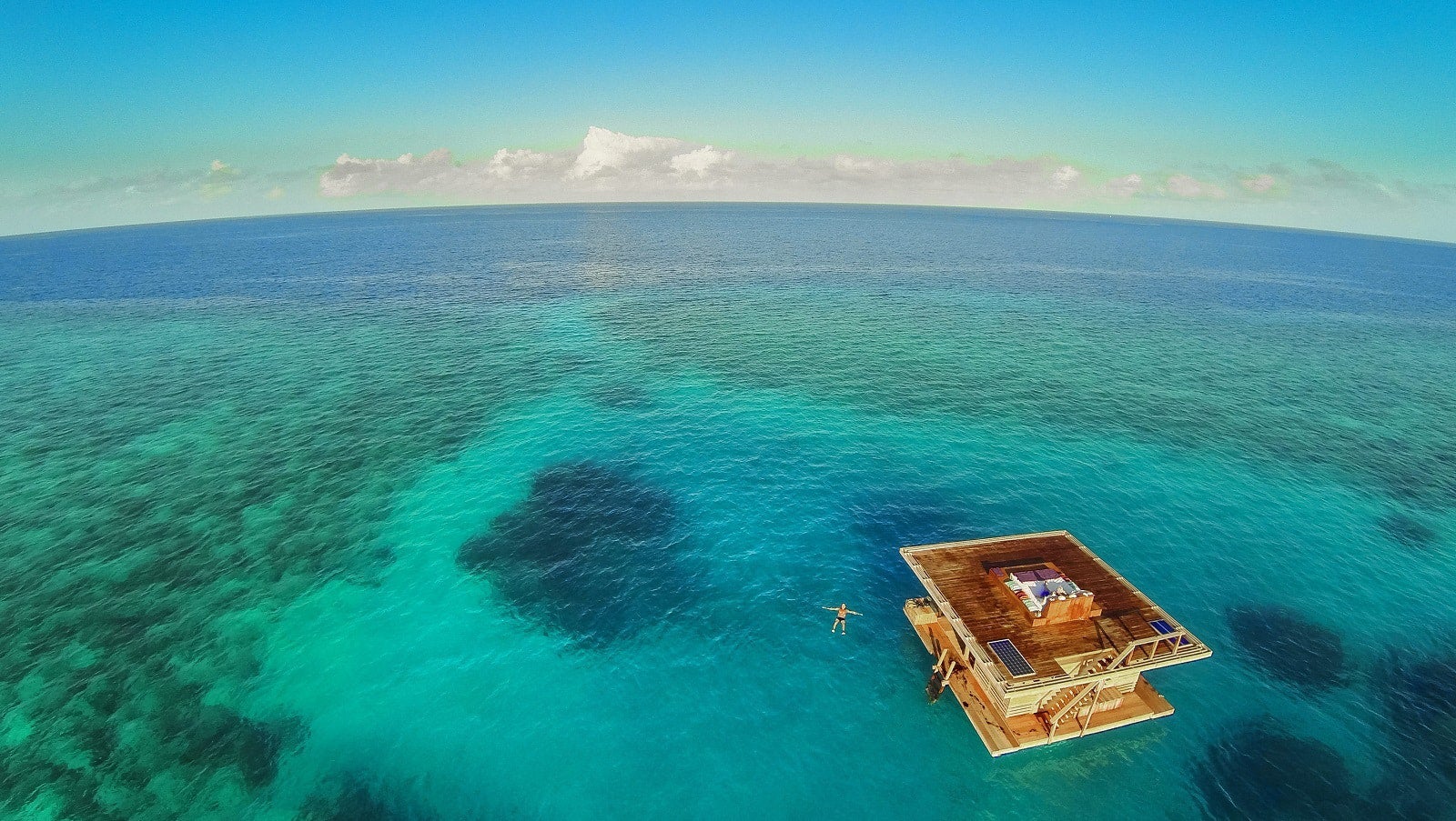 (Photo courtesy of Manta Resort)