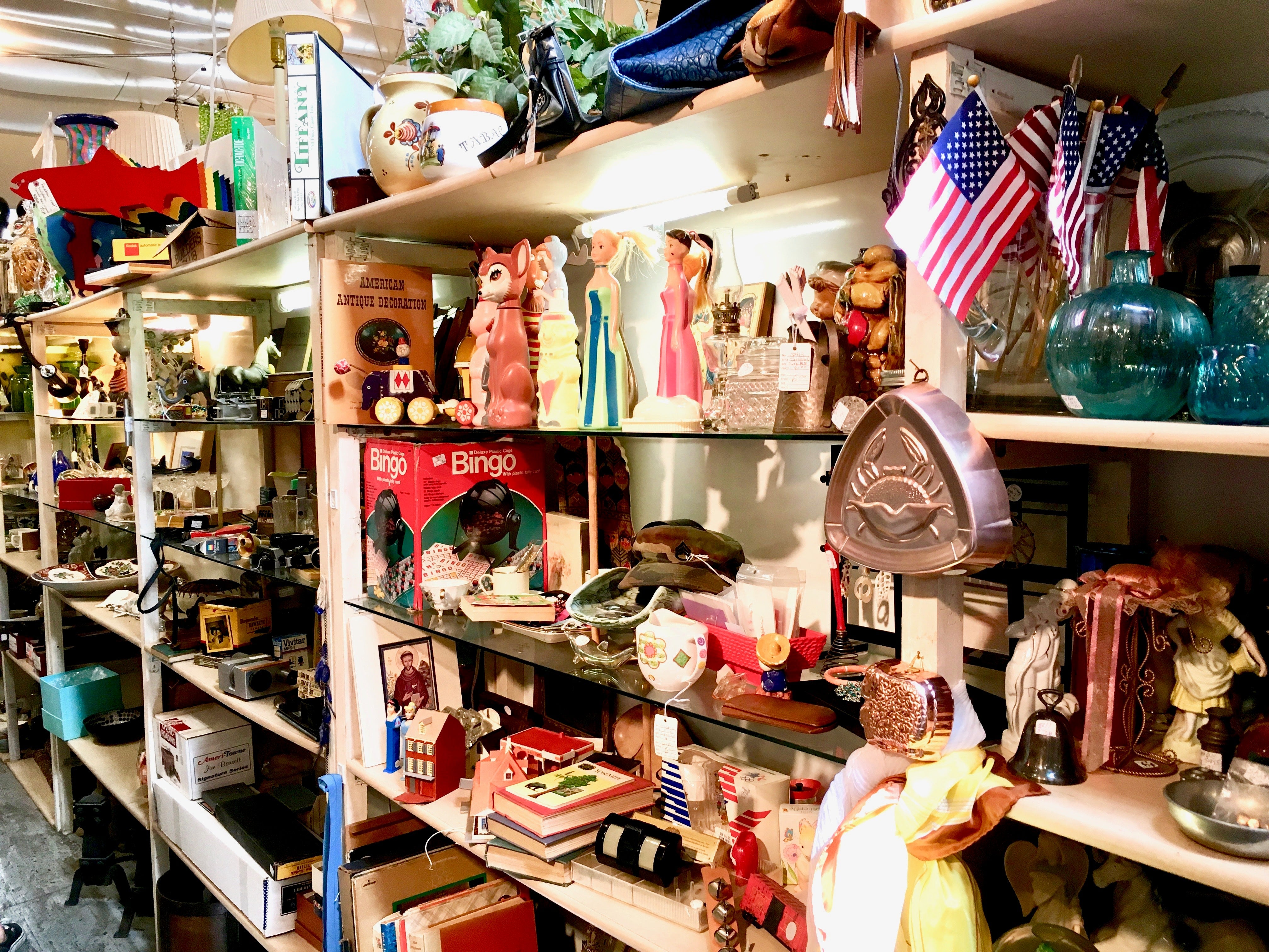 Santa Barbara Antique Alley State Street shopping
