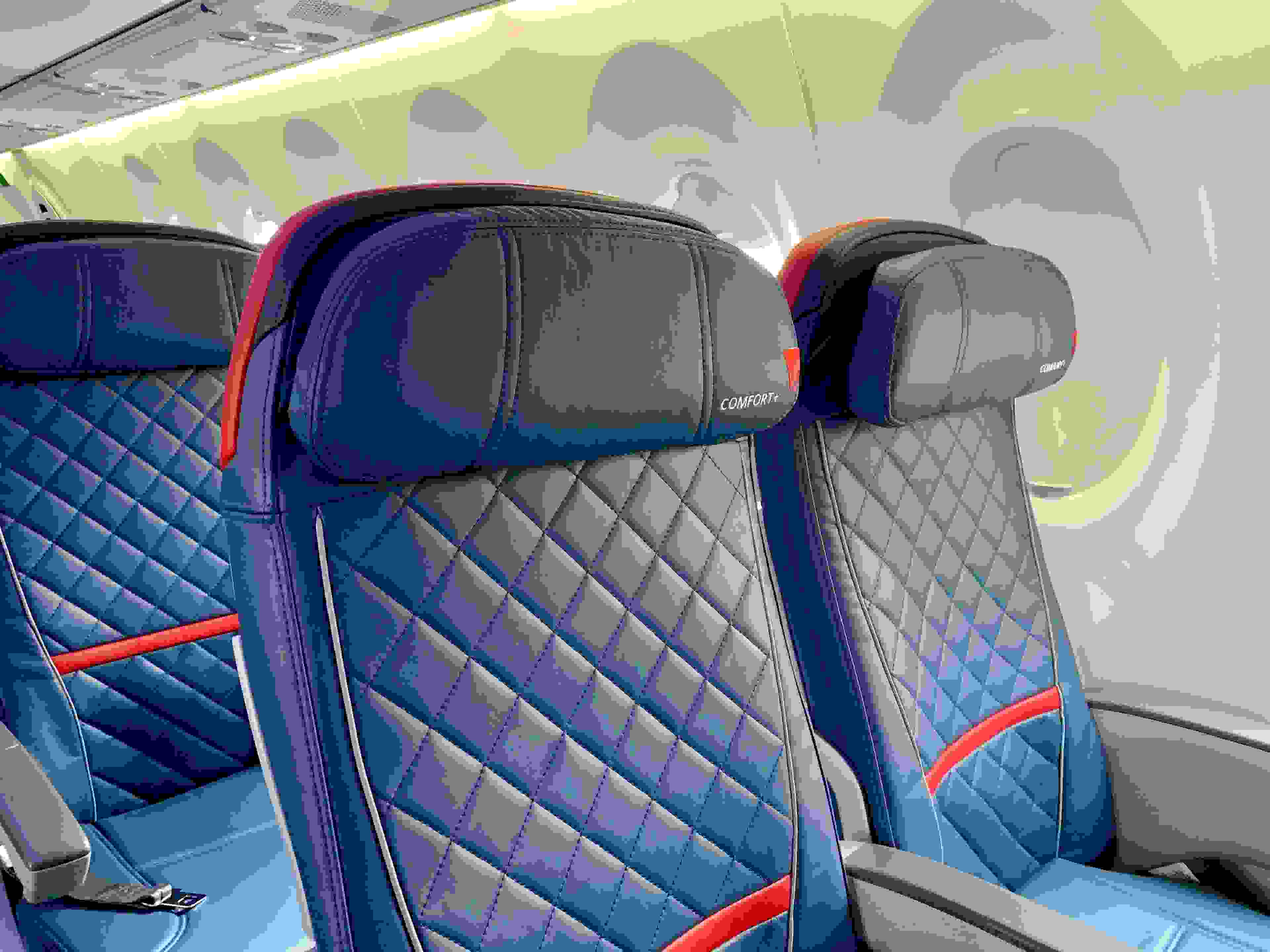 Delta A220 seating in Comfort+