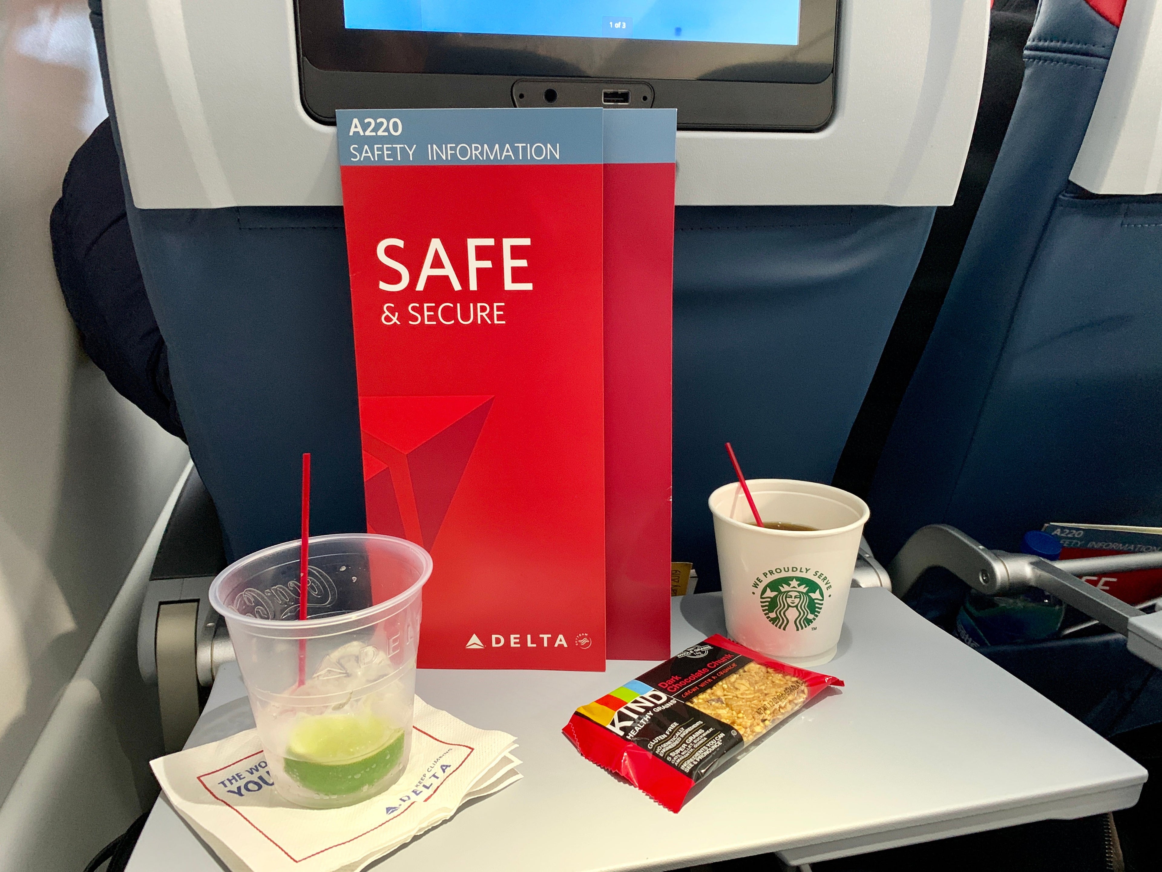 delta a220 comfort plus snacks