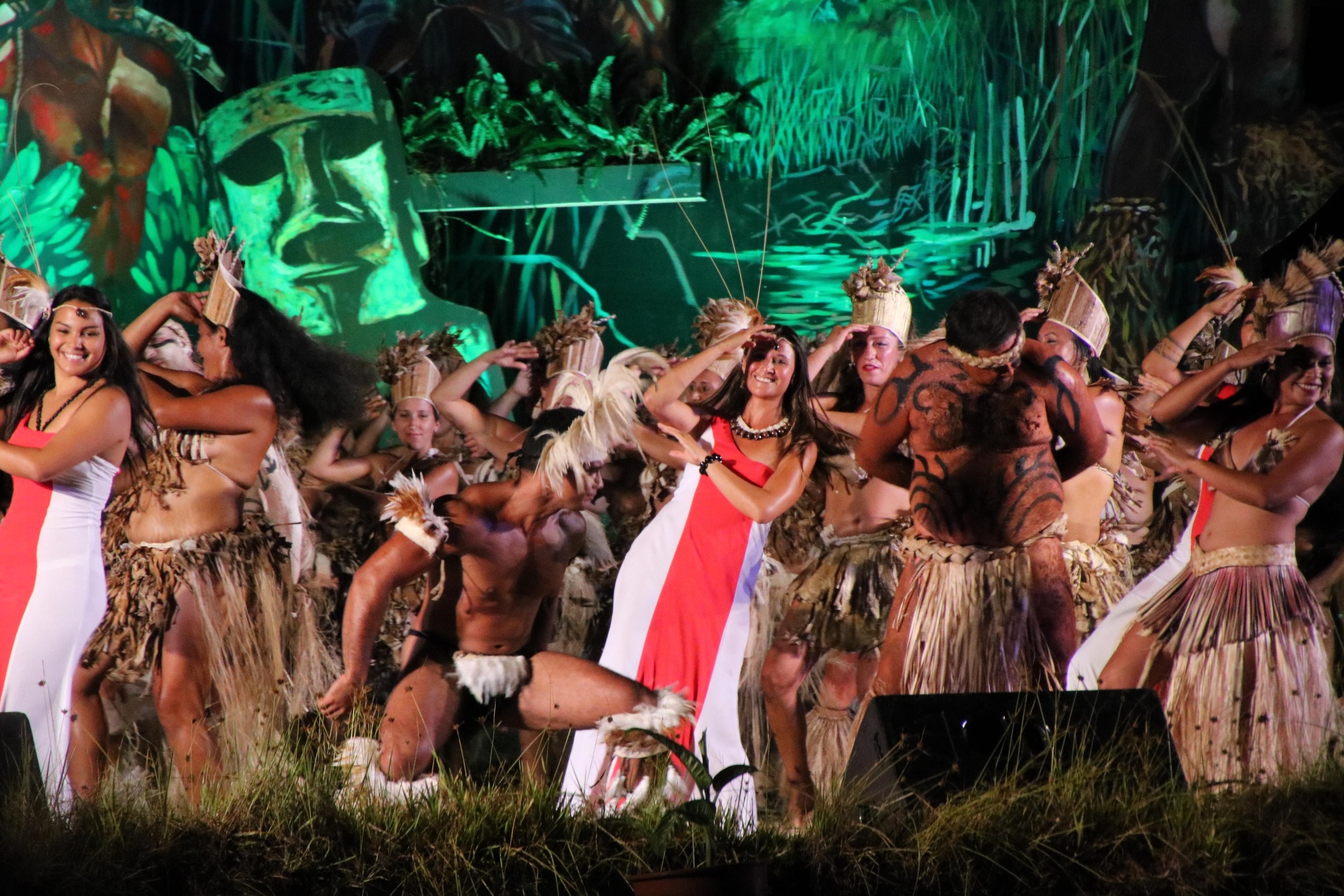 The incredible Tapati festival is worth scheduling your trip around.