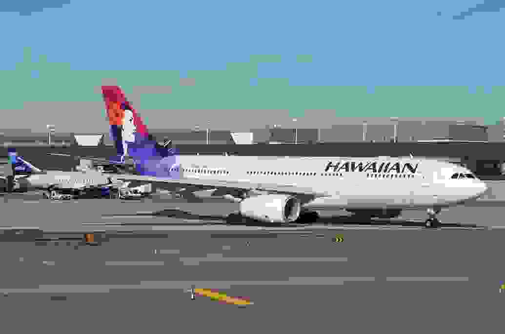 A Hawaiian Airbus A330 at New York JFK. (Photo by Alberto Riva/TPG)