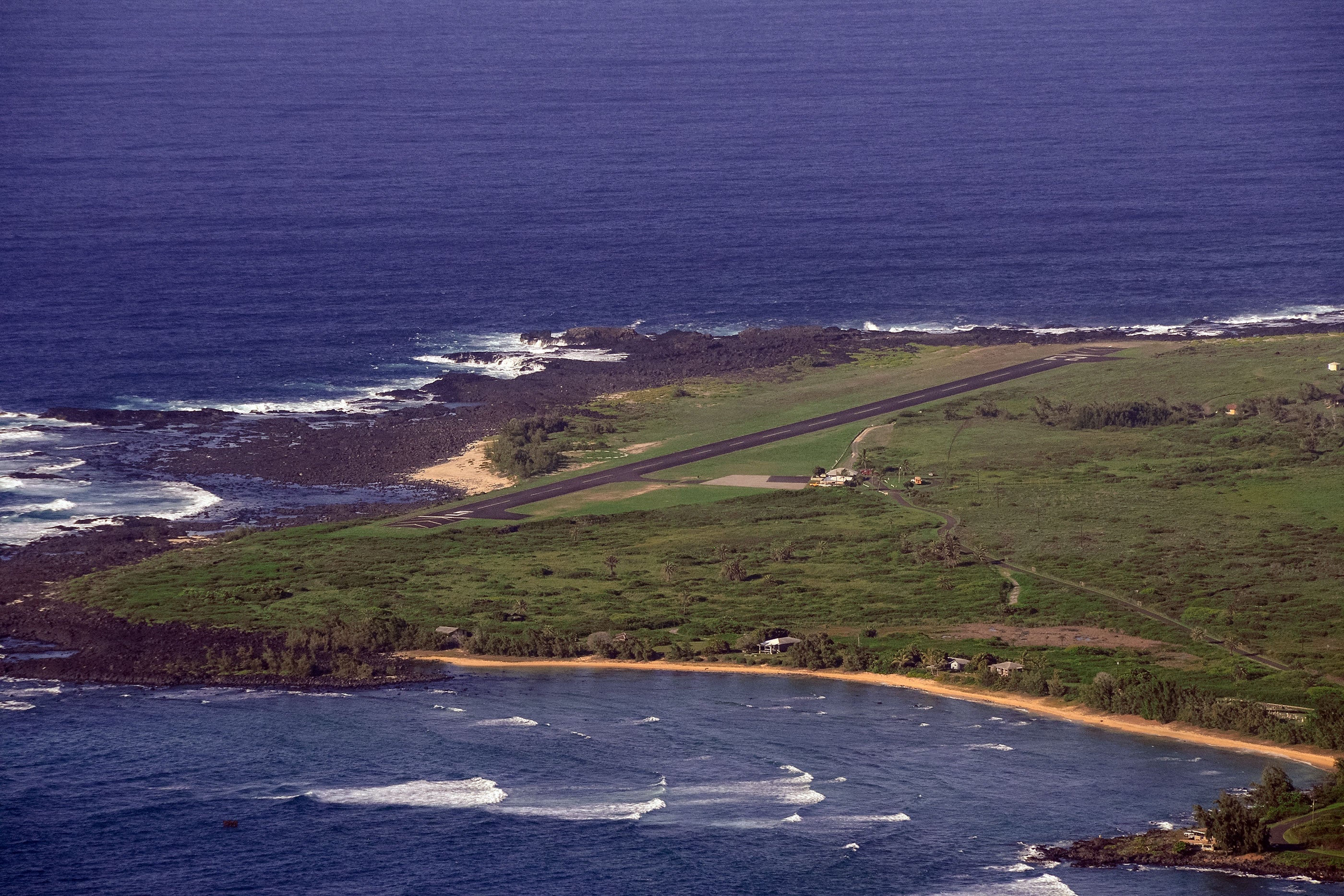 Kalaupapa Airport (LUP) in Molokai