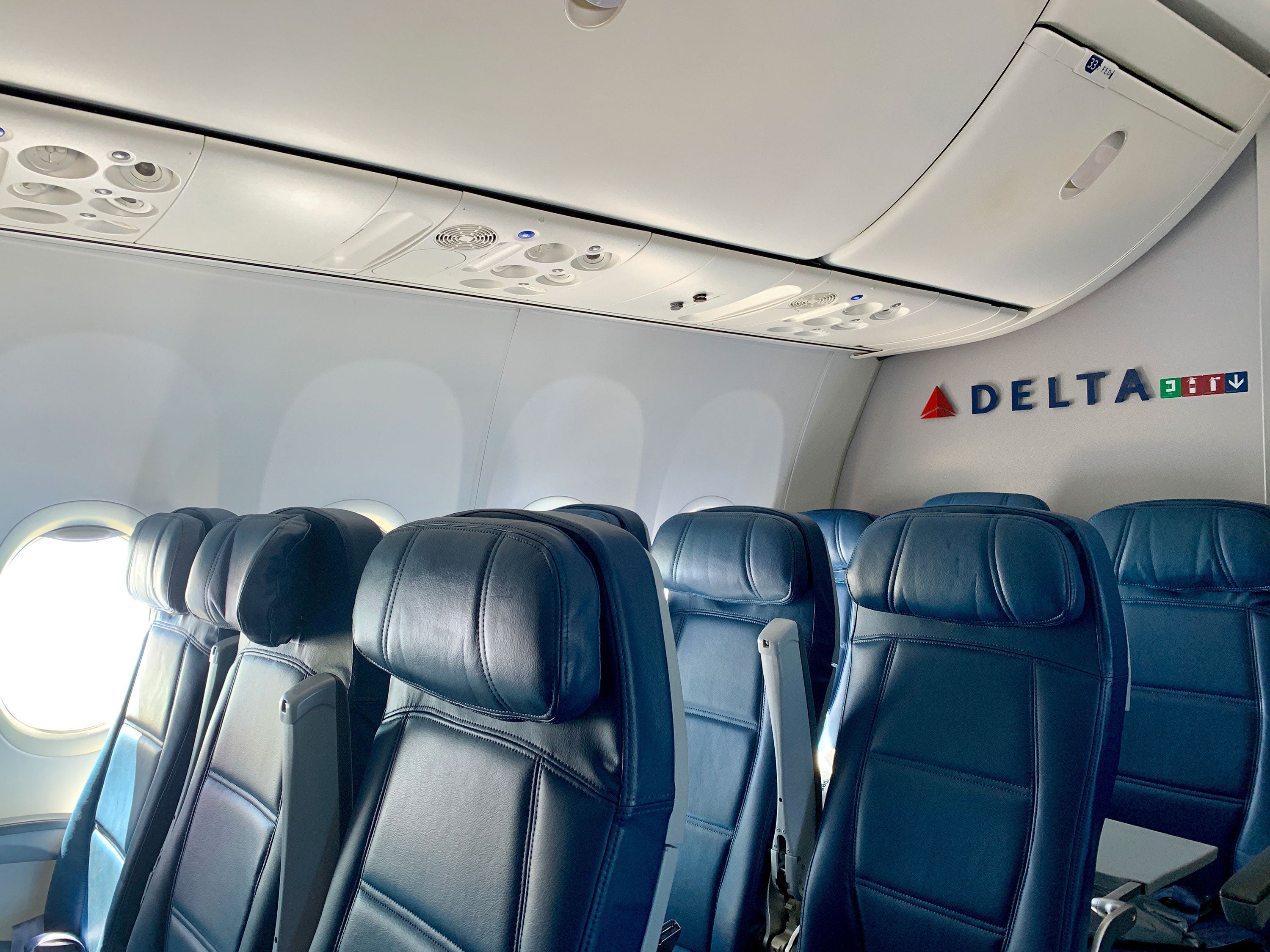 delta-back-rear-economy-main-cabin-seat-seating-airplane-cabin