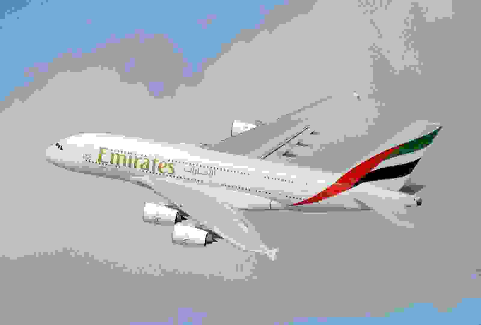 An Emirates Airbus A380 banks on takeoff from New York JFK. (Photo by Alberto Riva/TPG)
