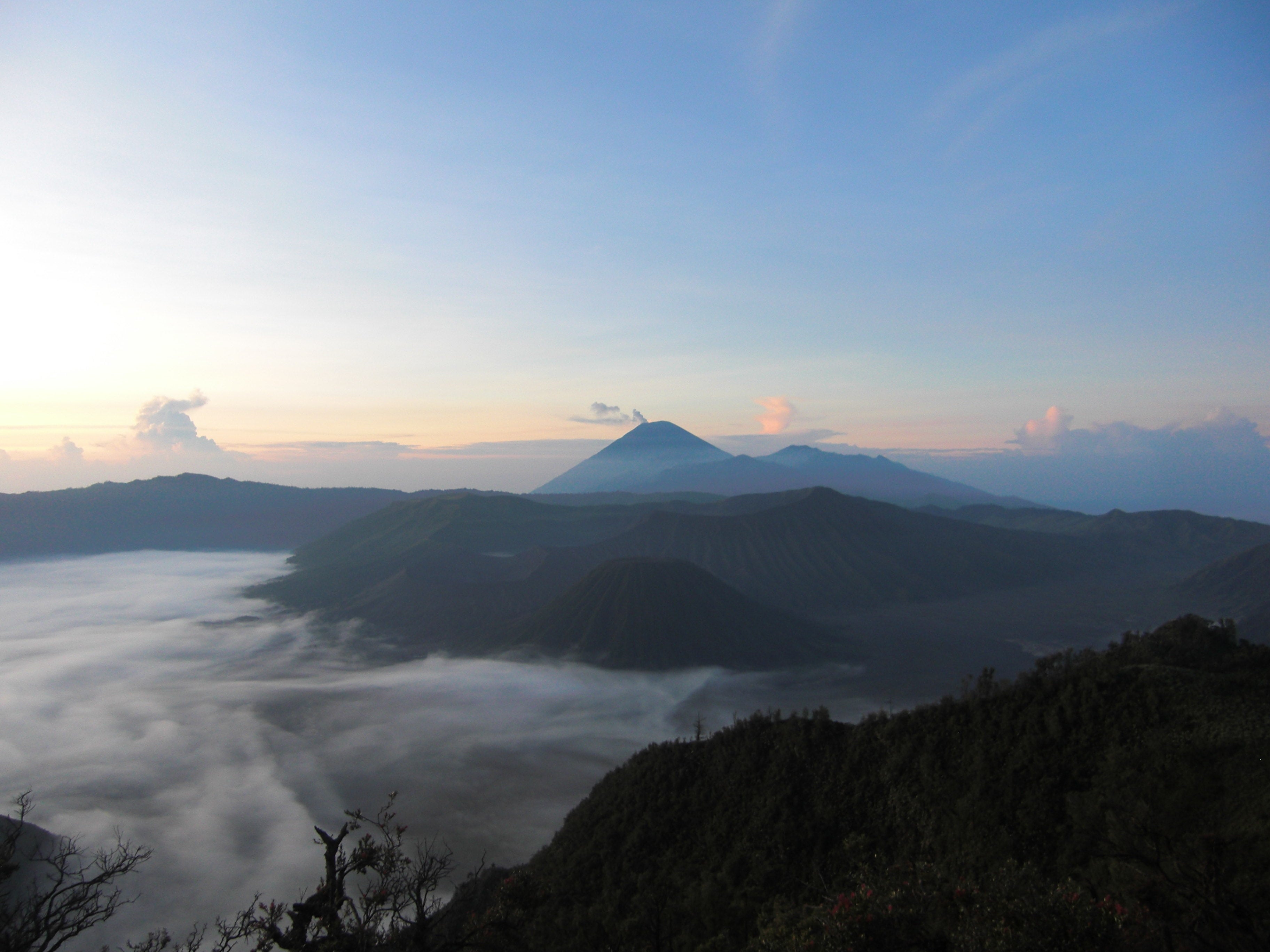 Sunrise over Mount Bromo in East Java (Photo by Elen Turner)