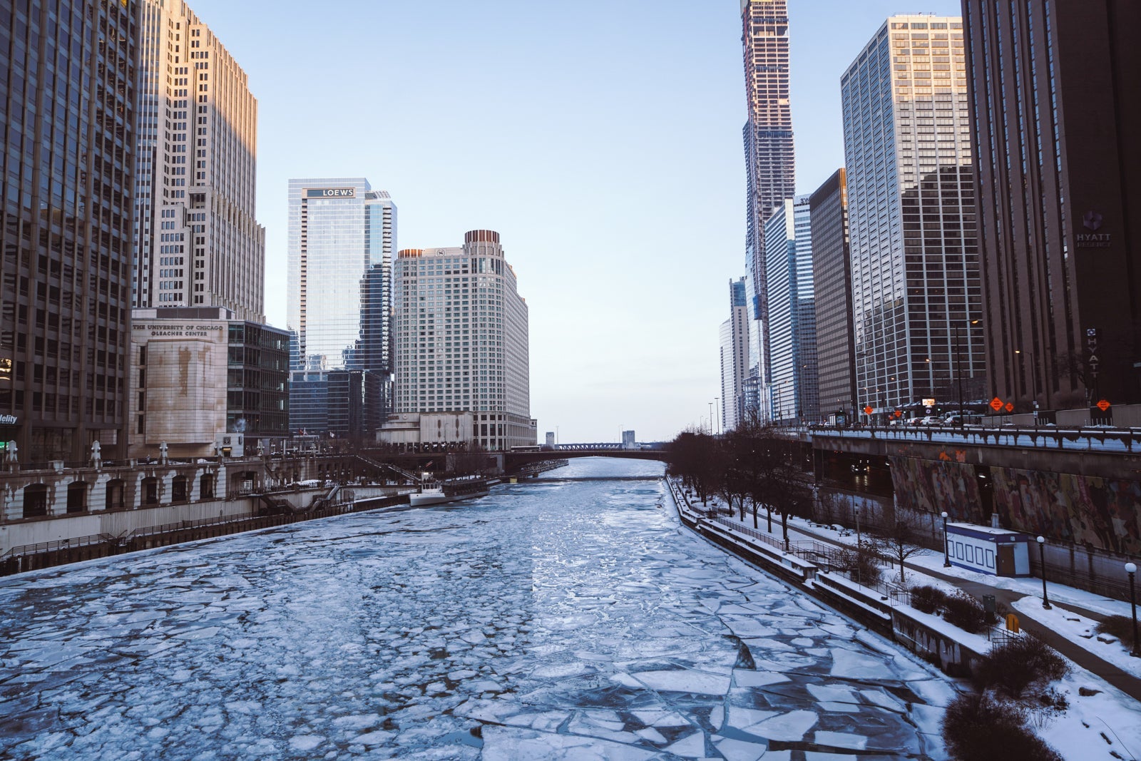 A frozen-over Chicago River. (Photo by Yomex Owo / Unsplash)