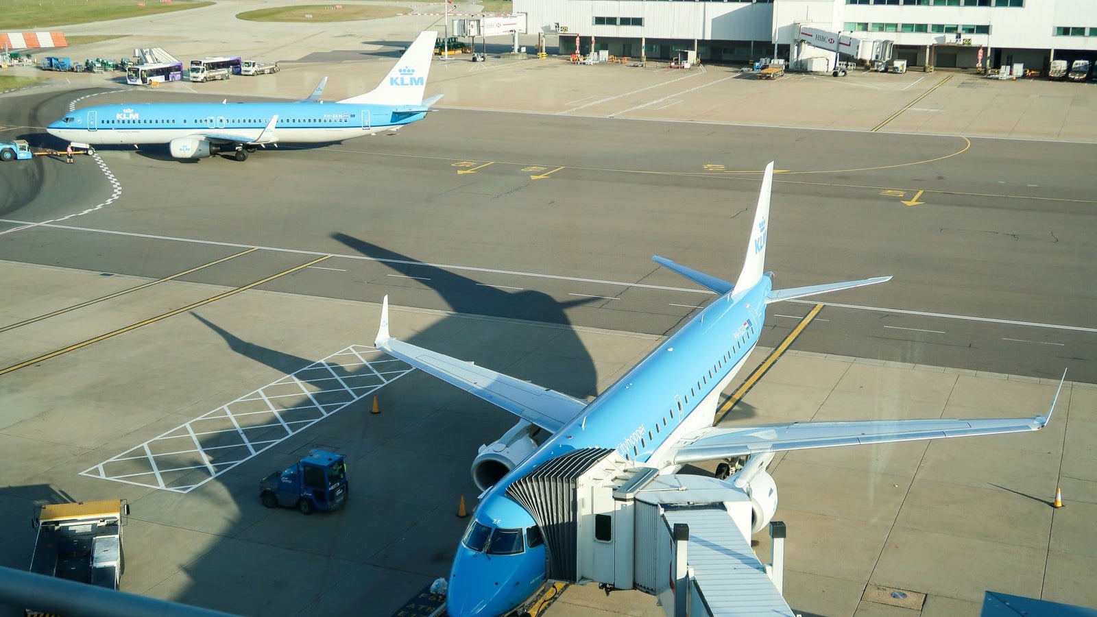 KLM E190 Economy LHR to AMS_March 2019_DRoss-3
